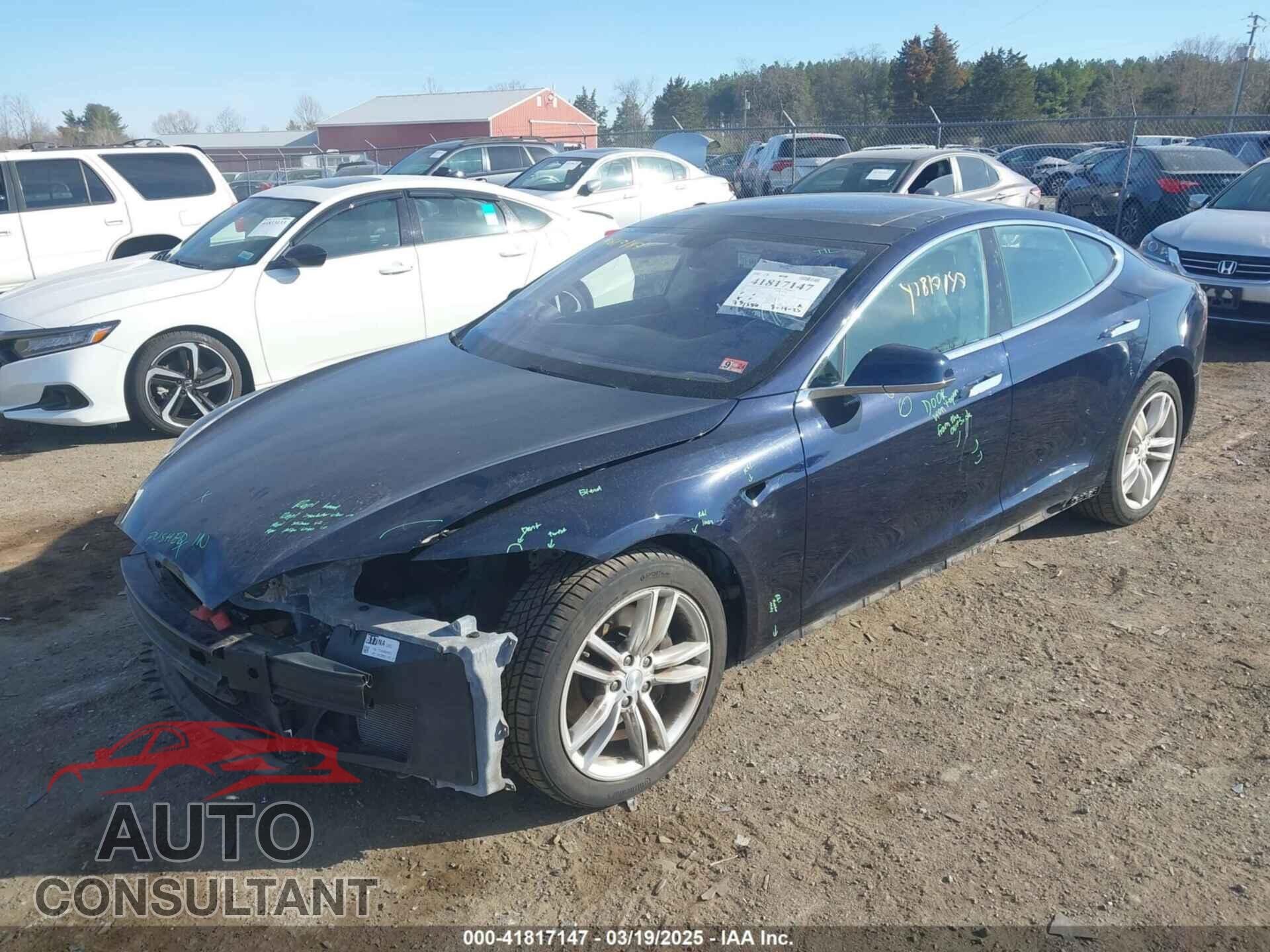 TESLA MODEL S 2013 - 5YJSA1CN7DFP28067