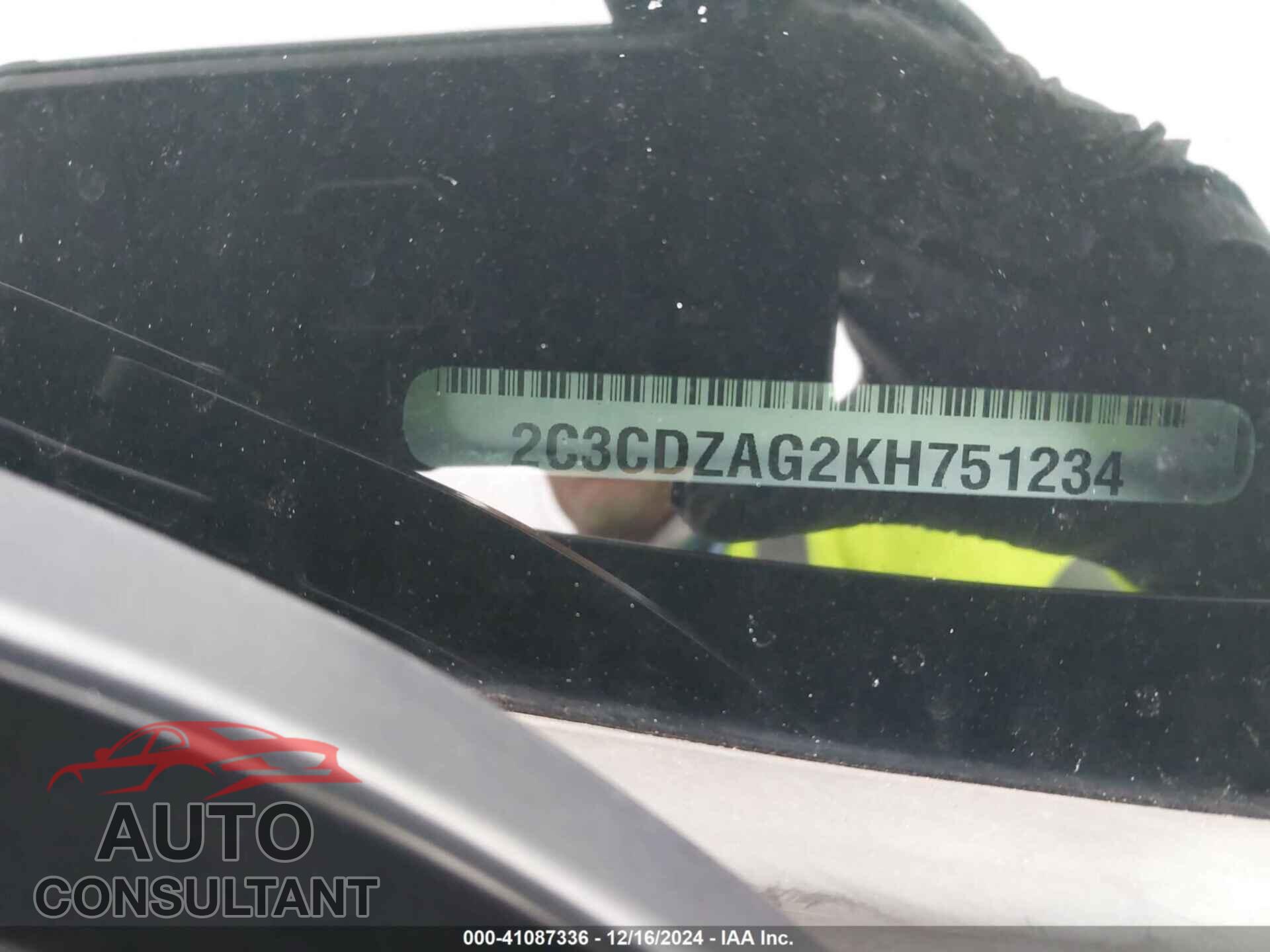 DODGE CHALLENGER 2019 - 2C3CDZAG2KH751234