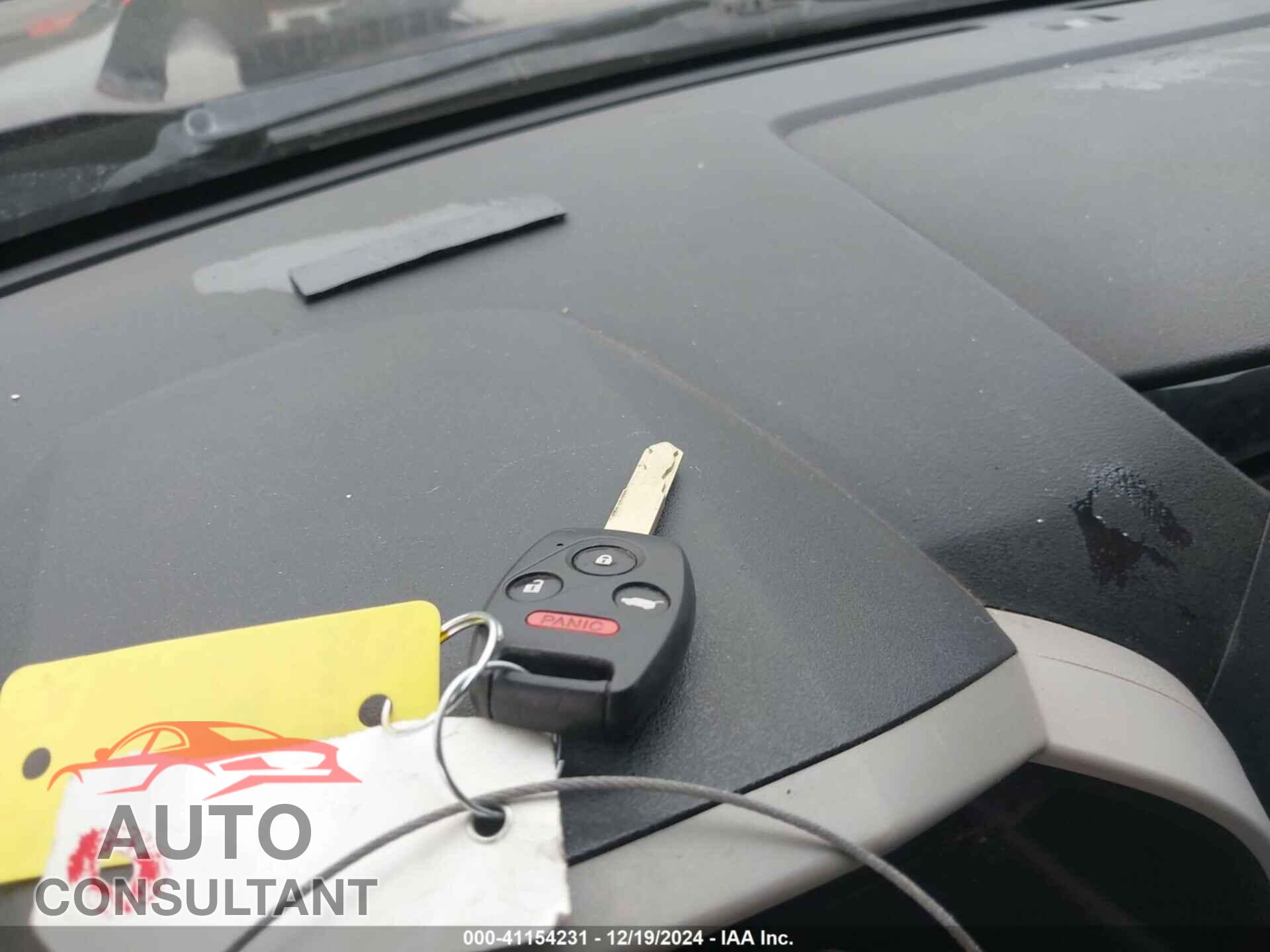 HONDA PILOT 2011 - 5FNYF4H54BB046847