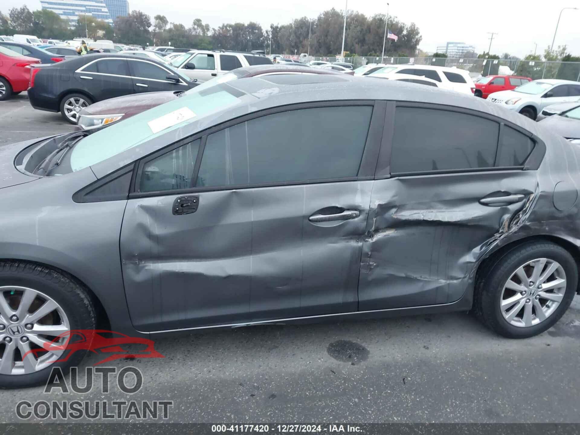 HONDA CIVIC 2012 - 19XFB2F80CE349121