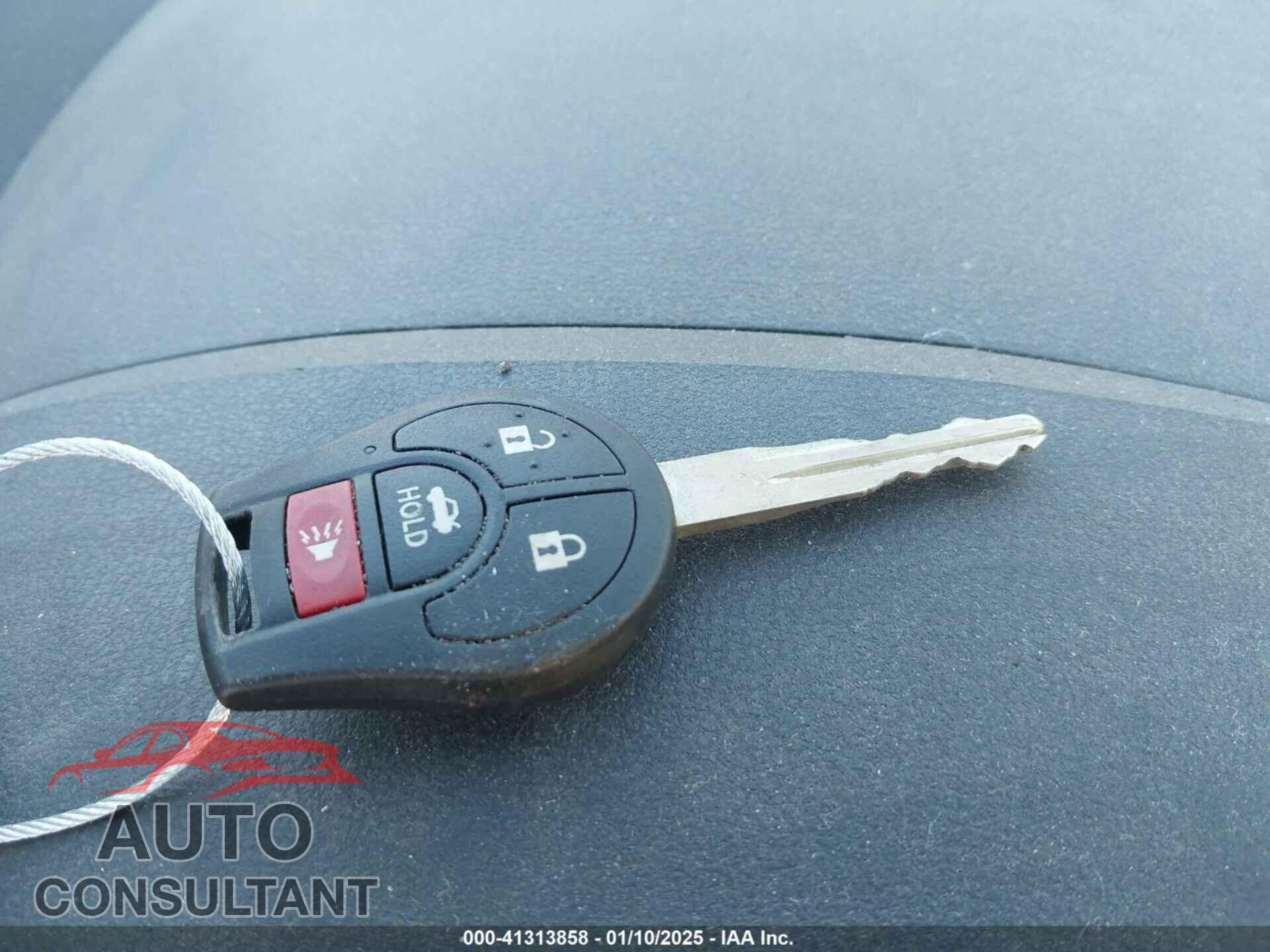 NISSAN VERSA 2017 - 3N1CN7AP3HL850208