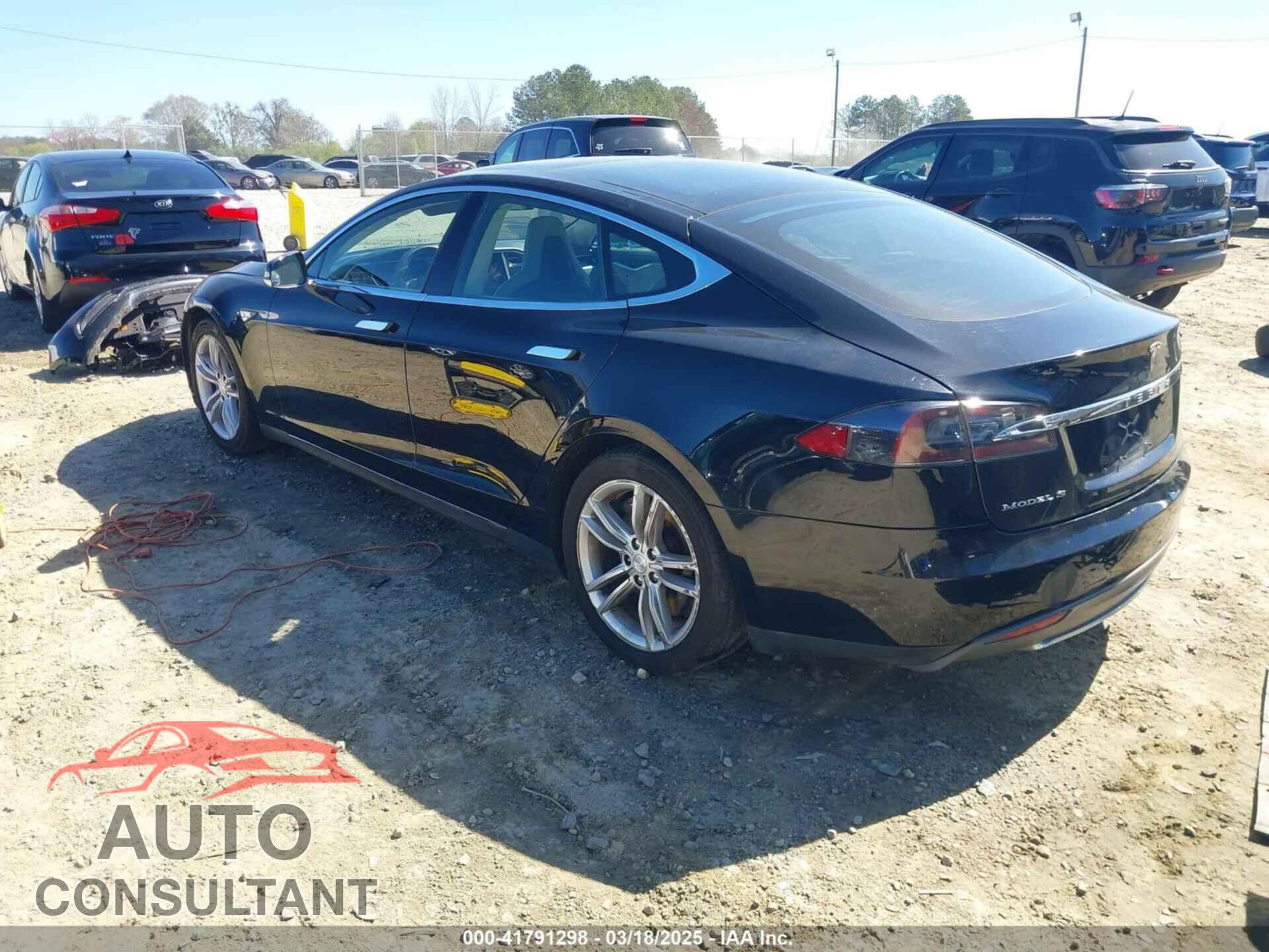 TESLA MODEL S 2012 - 5YJSA1CN1CFP03101