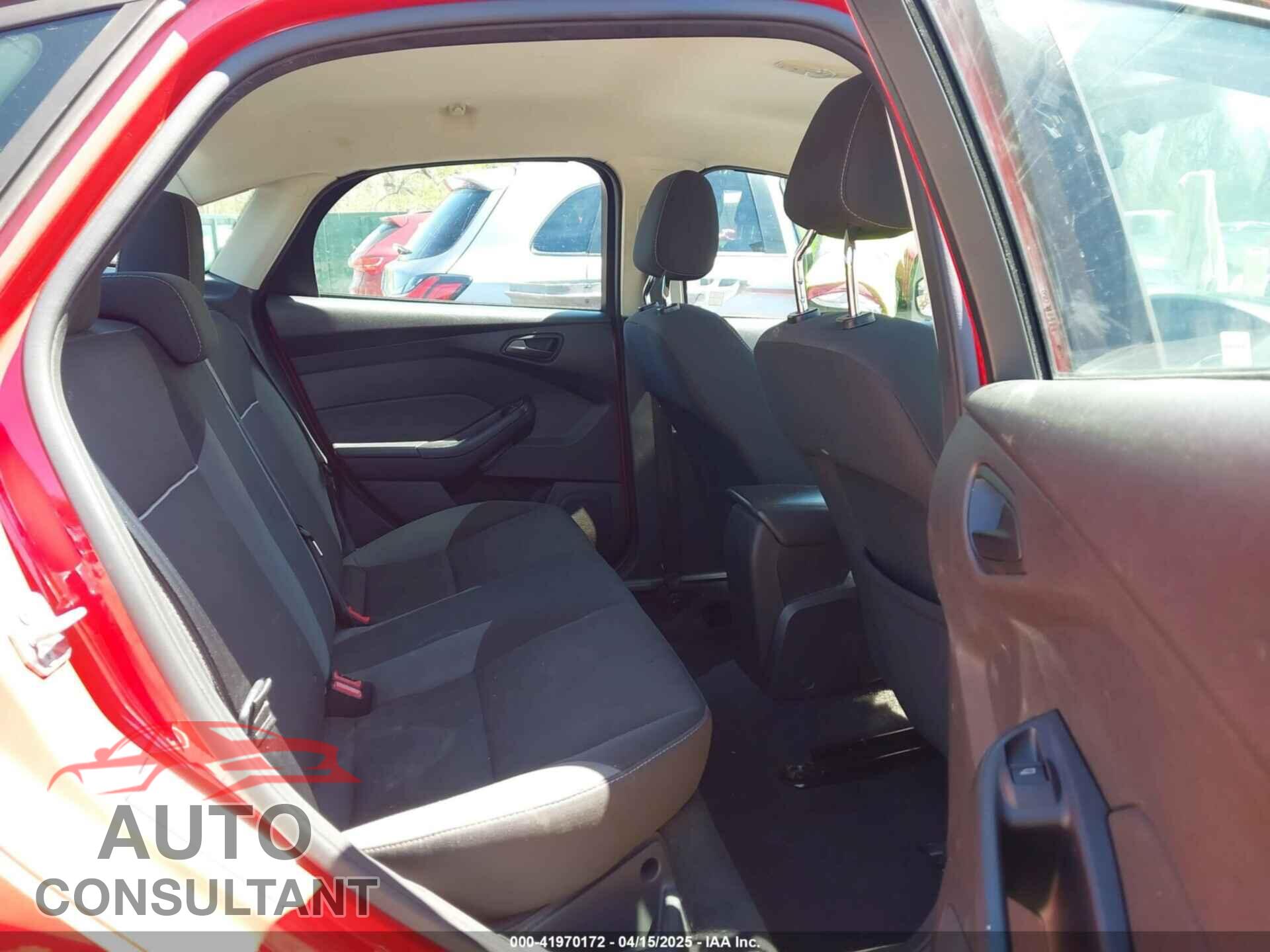 FORD FOCUS 2012 - 1FAHP3F23CL333598