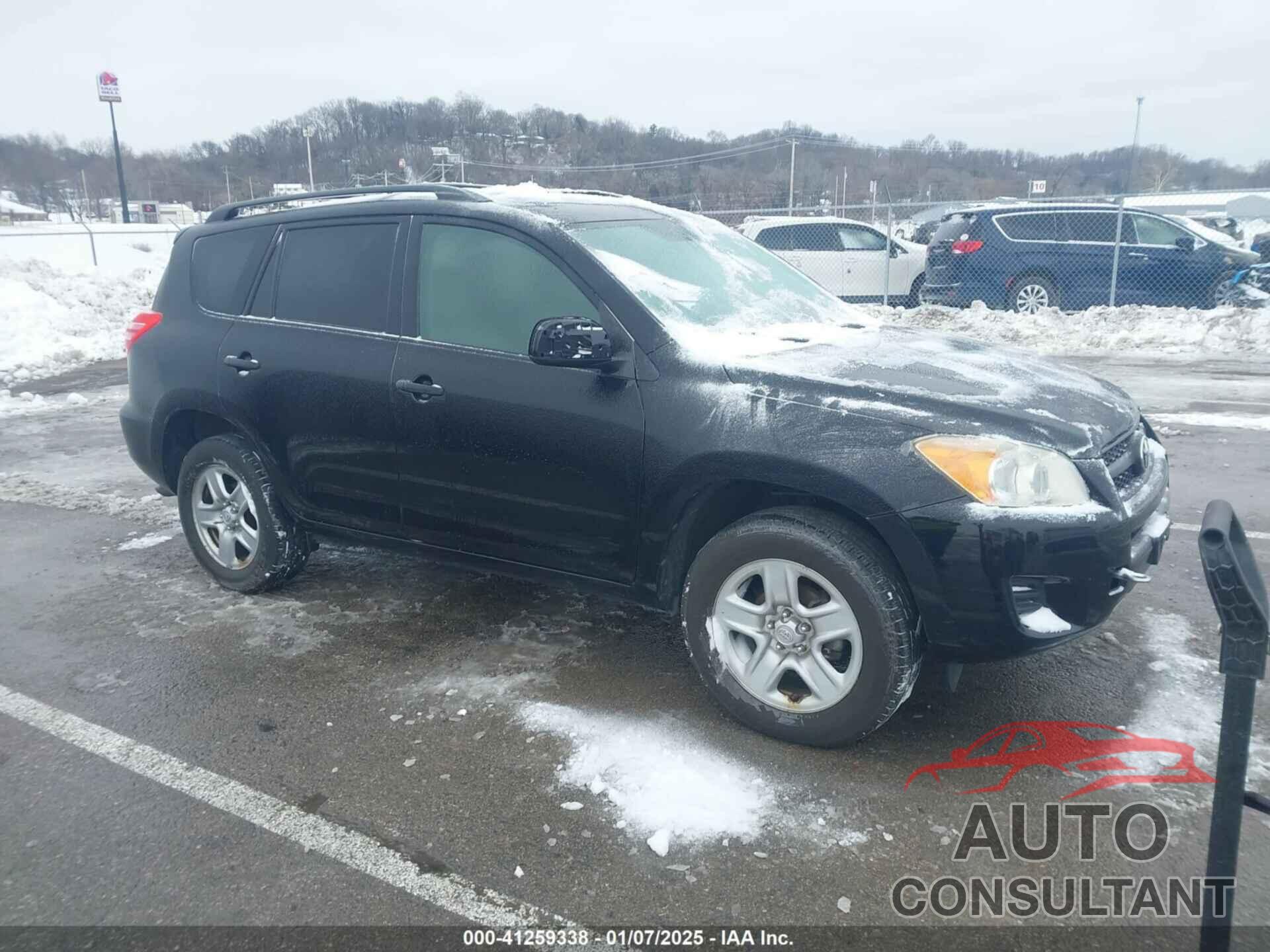 TOYOTA RAV4 2009 - JTMZF33V495011517