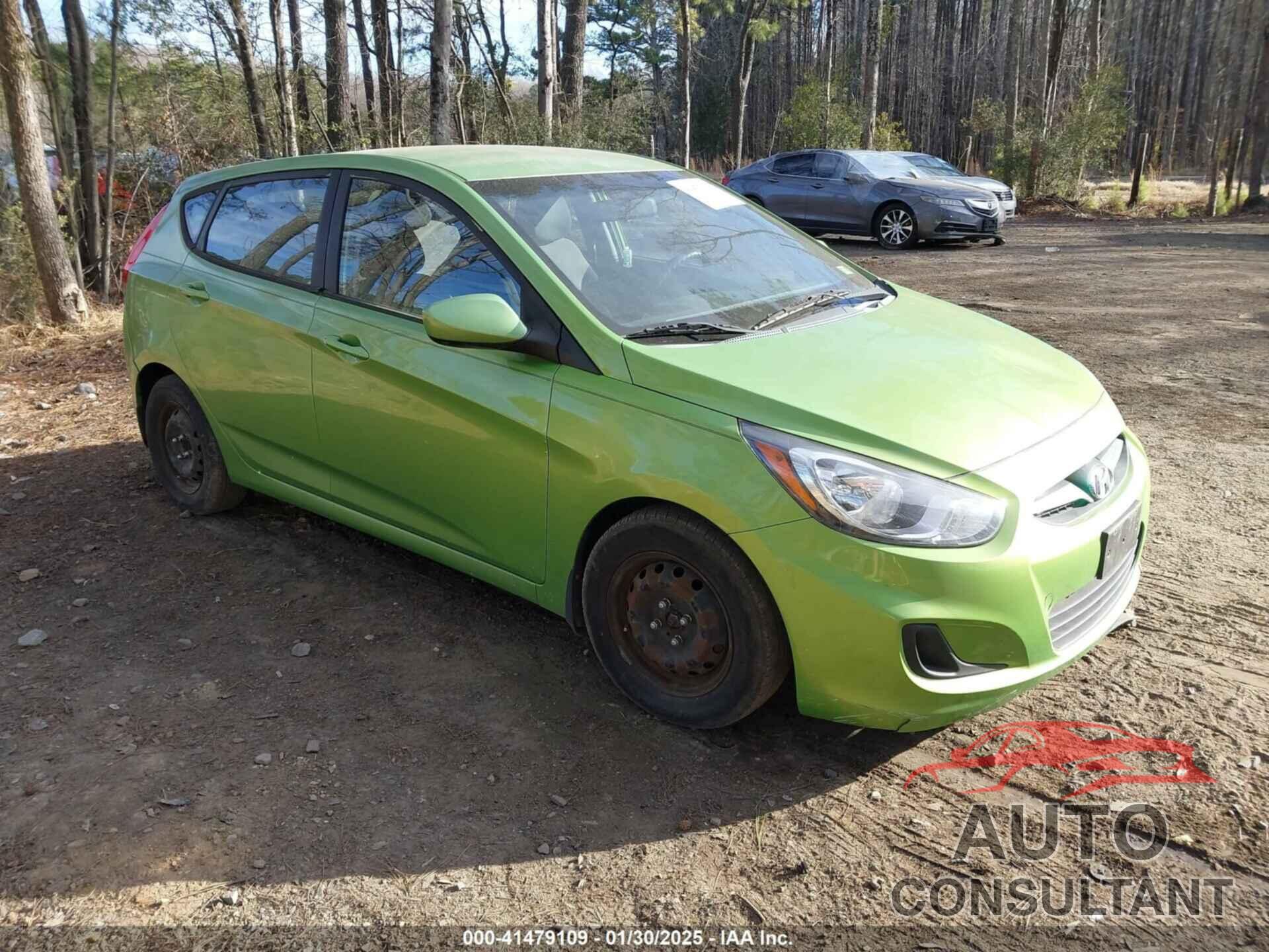 HYUNDAI ACCENT 2013 - KMHCT5AE3DU111034