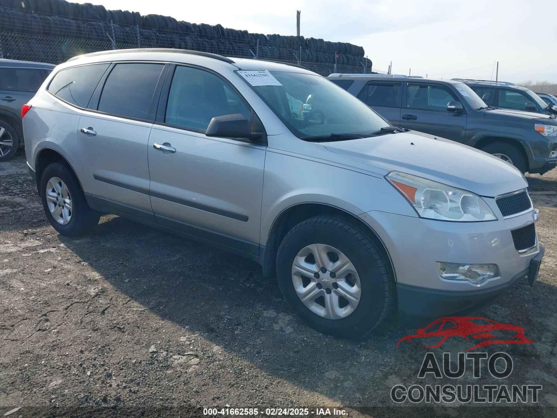 CHEVROLET TRAVERSE 2012 - 1GNKRFED5CJ271705
