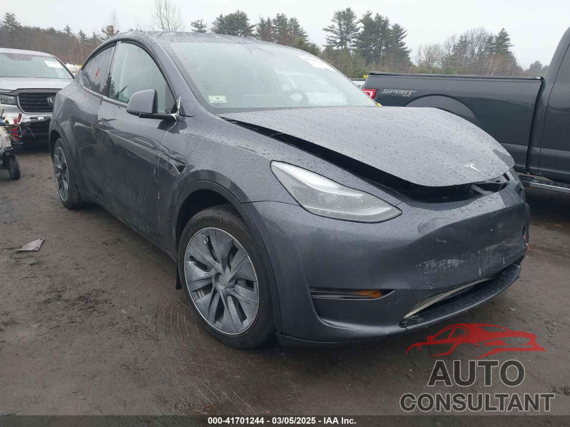 TESLA MODEL Y 2023 - 7SAYGAEE6PF850027