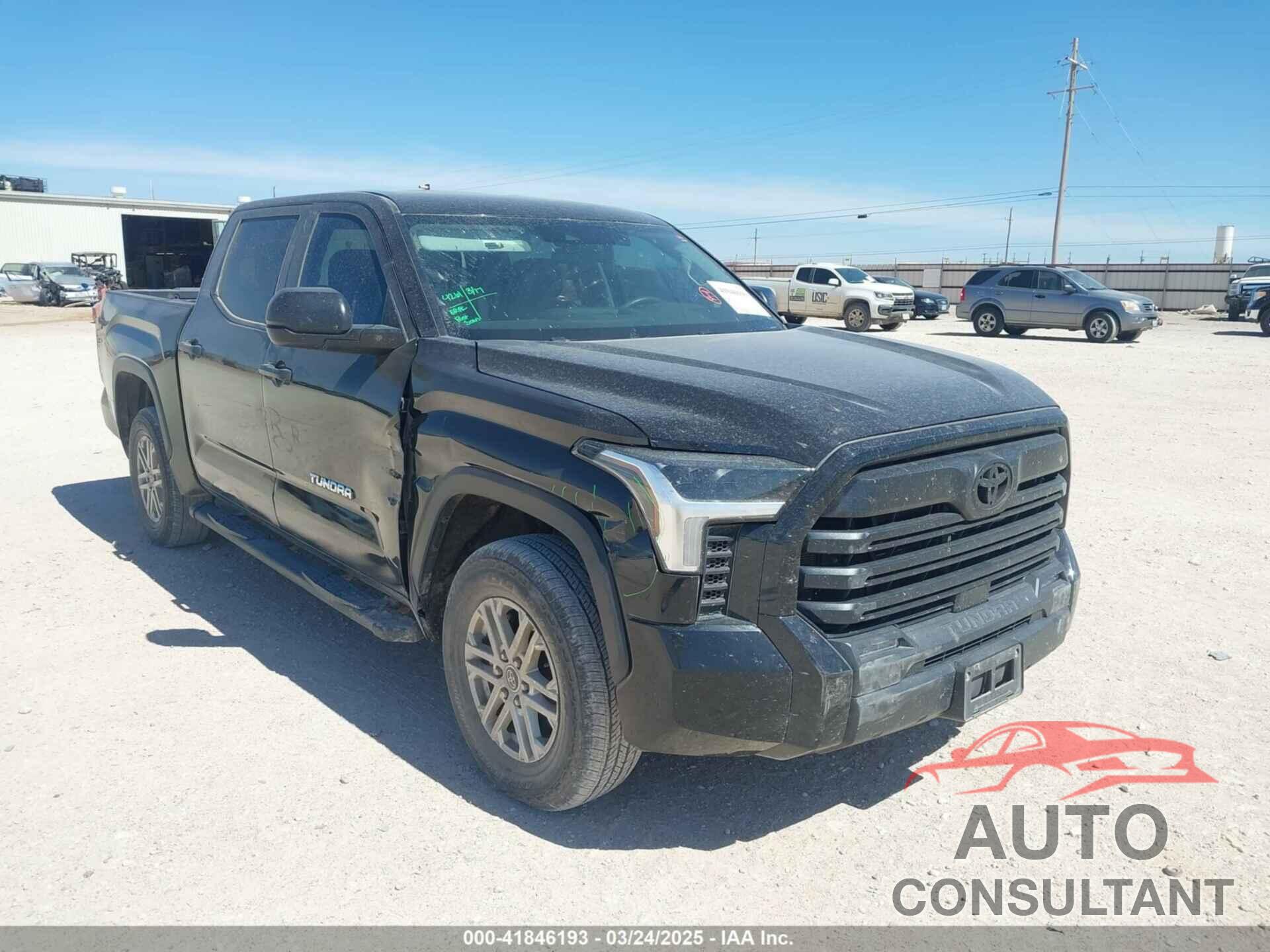TOYOTA TUNDRA 2023 - 5TFLA5DB3PX087591