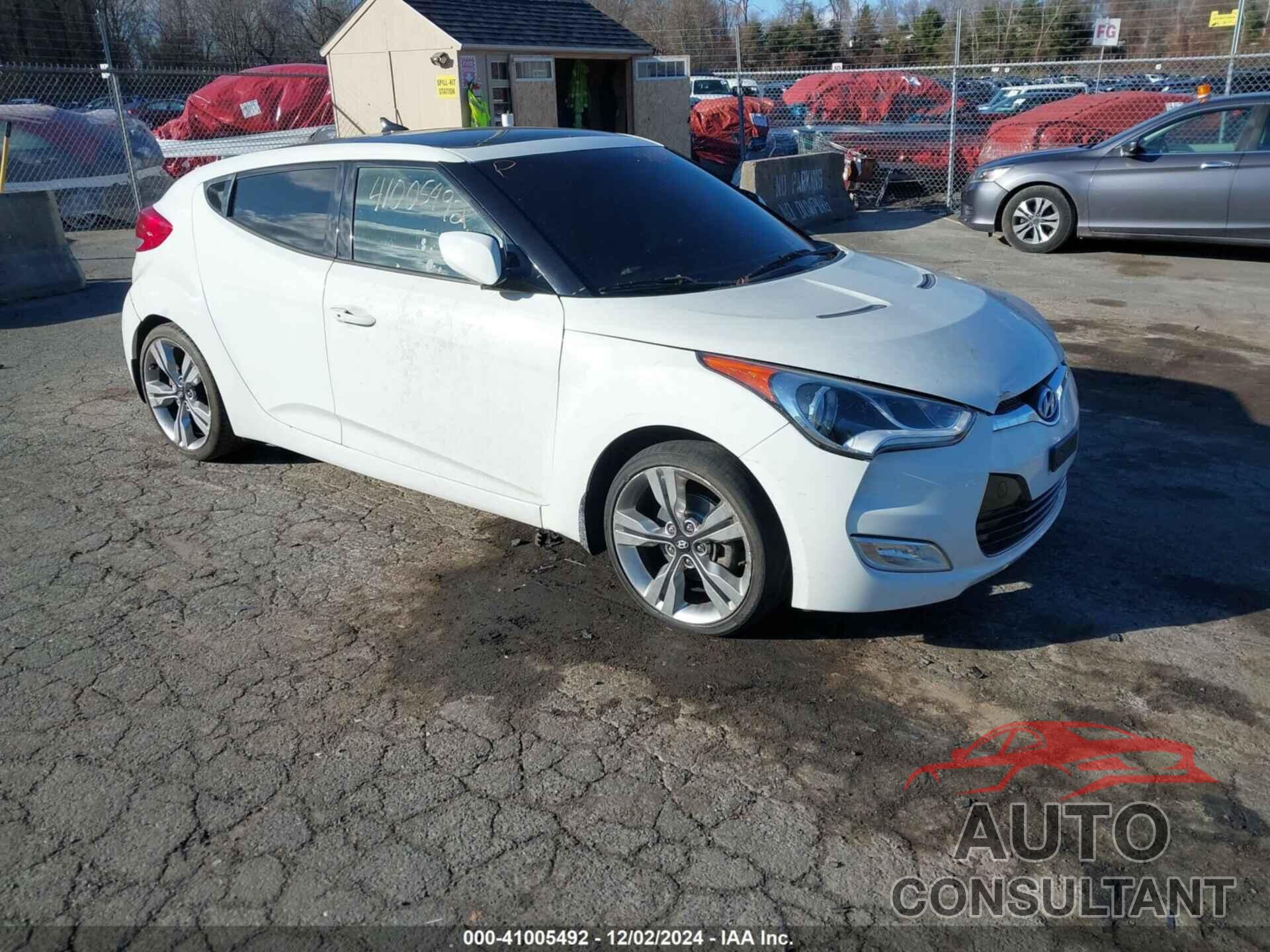 HYUNDAI VELOSTER 2013 - KMHTC6AD8DU148450