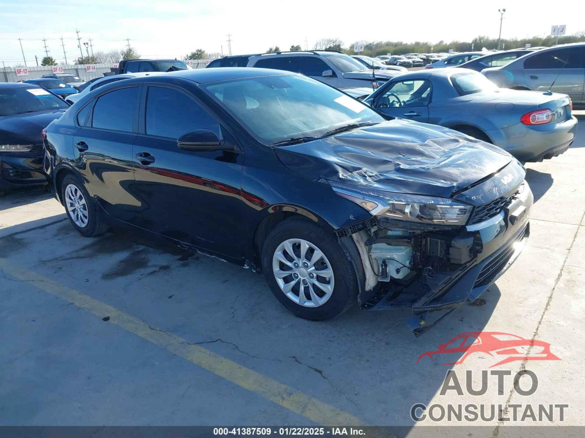 KIA FORTE 2023 - 3KPF24AD3PE555474