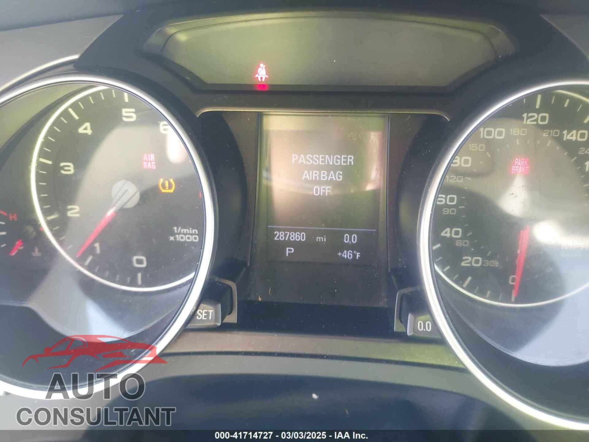 AUDI A5 2010 - WAULFAFR1AA036568