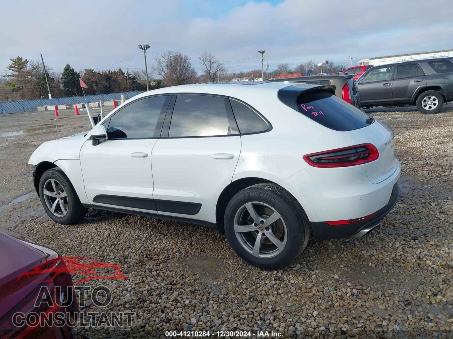 PORSCHE MACAN 2017 - WP1AA2A52HLB02304