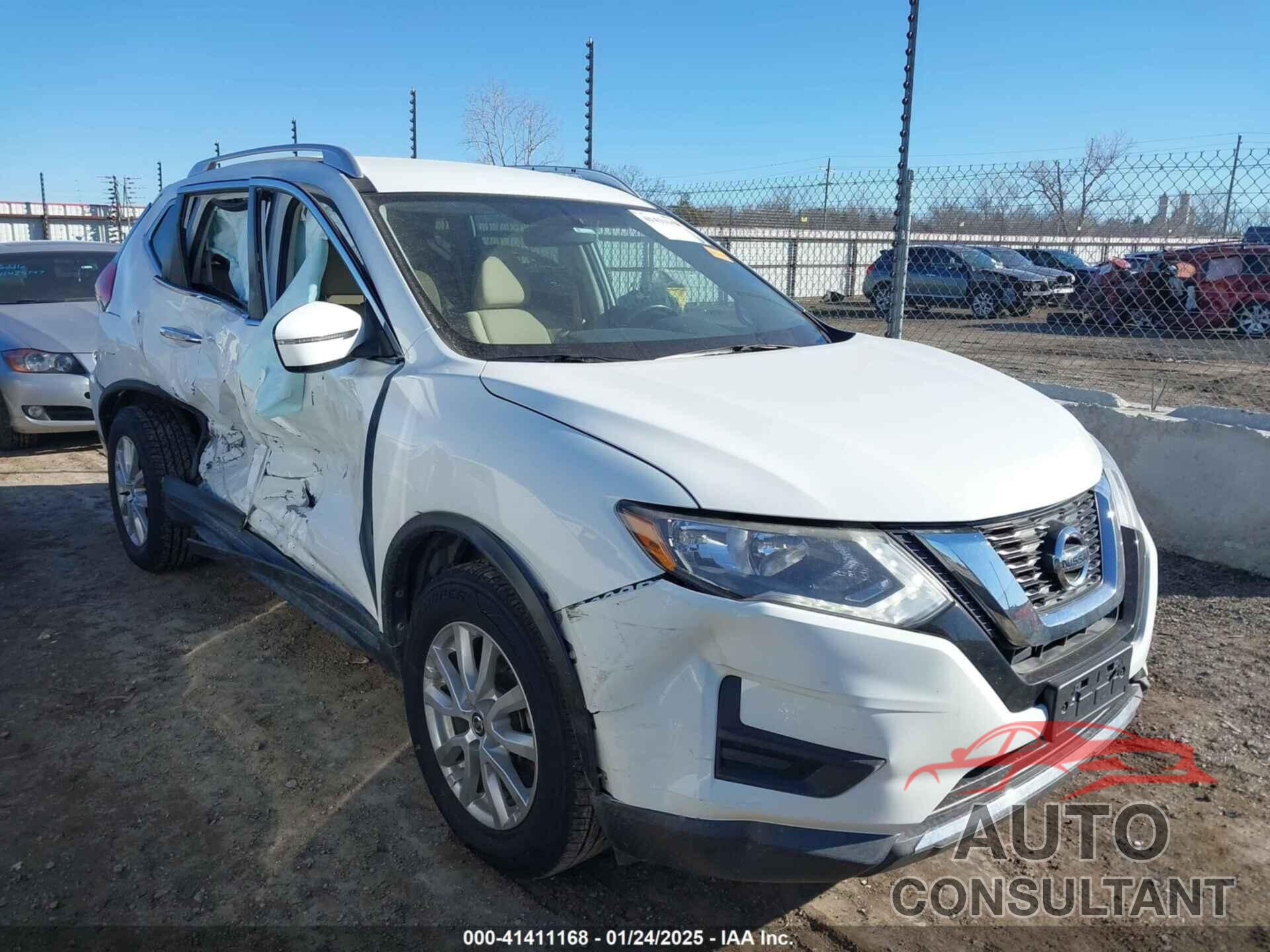 NISSAN ROGUE 2017 - KNMAT2MV2HP534097