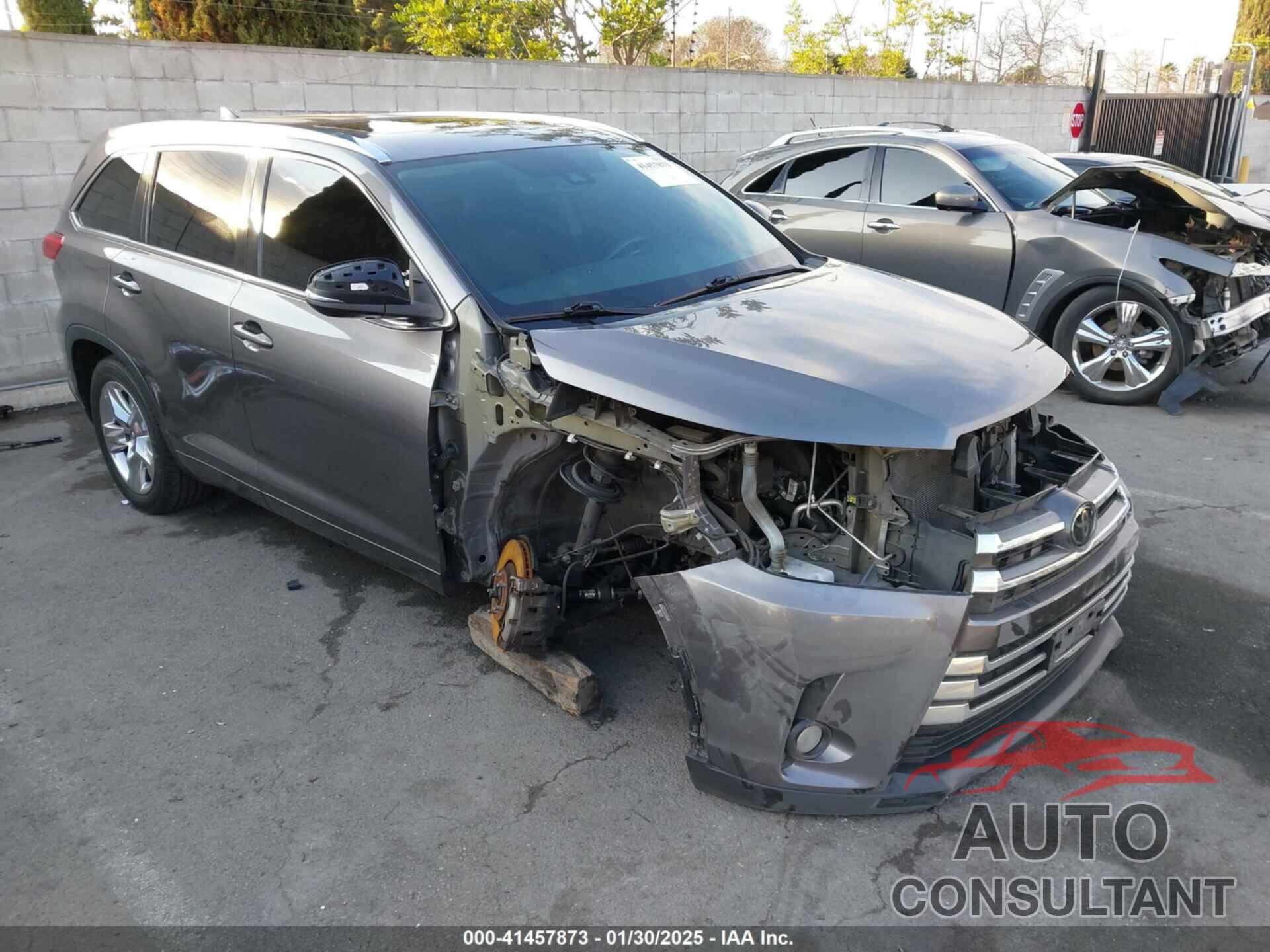 TOYOTA HIGHLANDER 2018 - 5TDYZRFH0JS263078