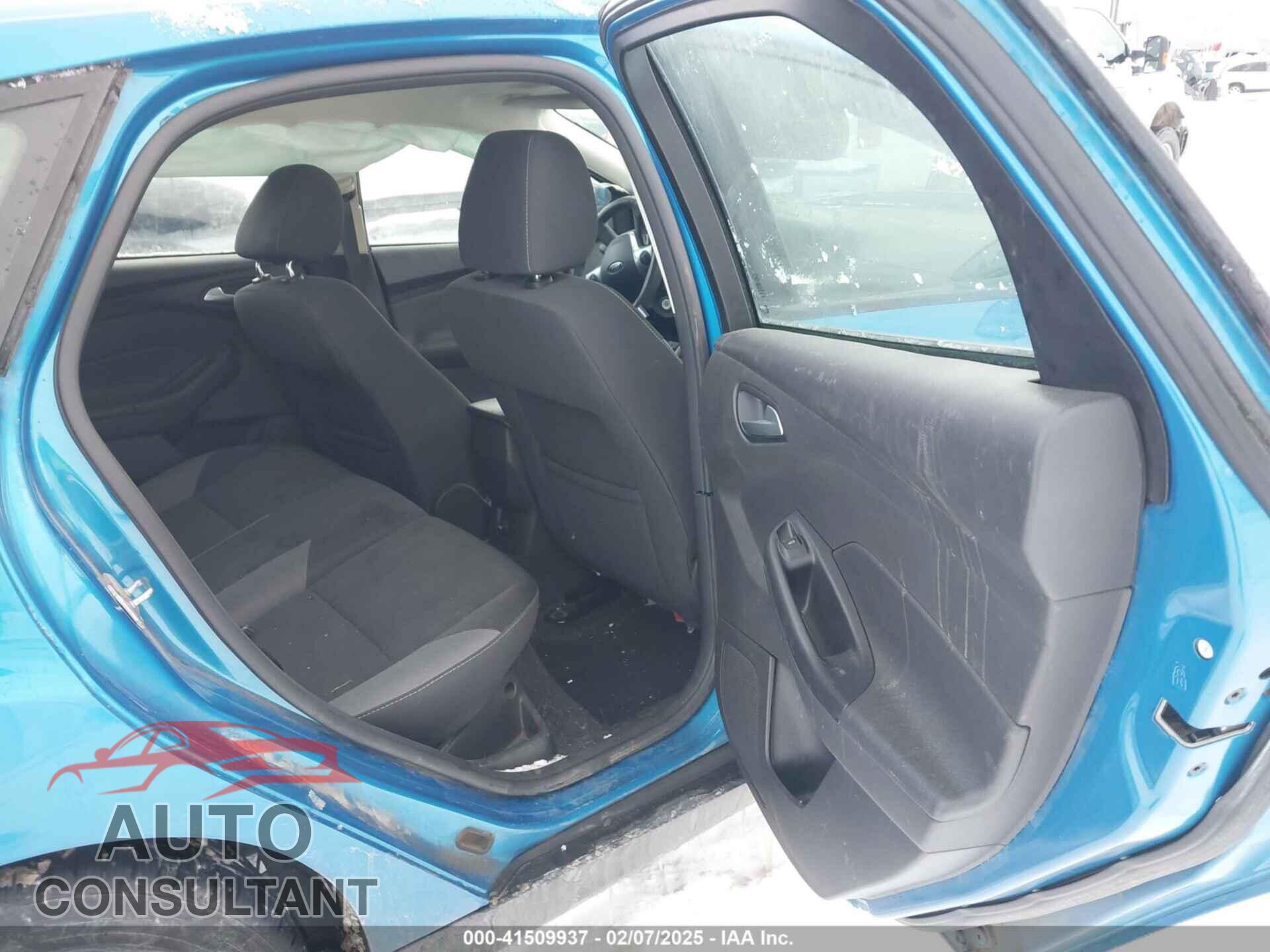 FORD FOCUS 2014 - 1FADP3K22EL176833