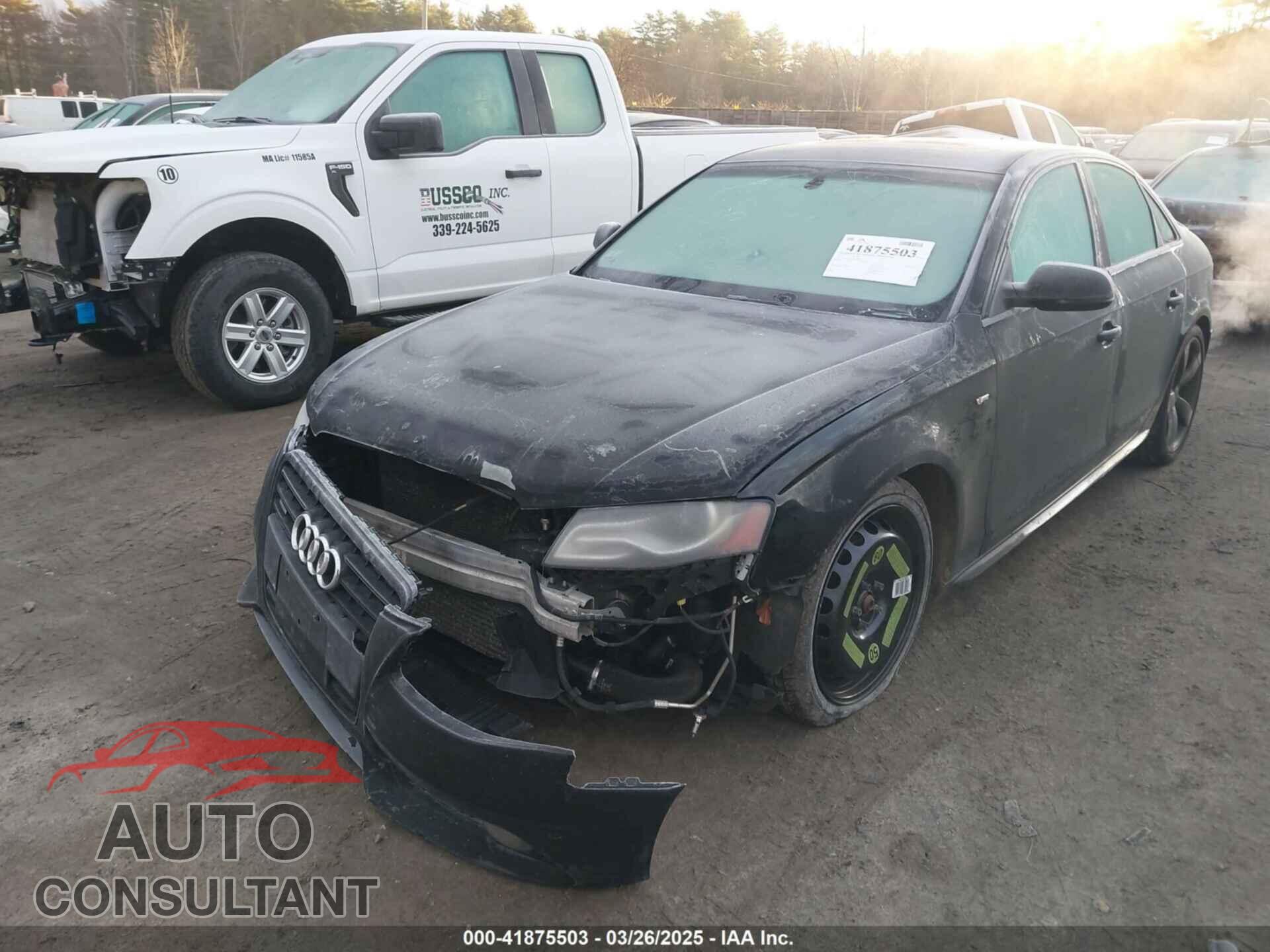AUDI A4 2012 - WAUKFAFL0CA099347