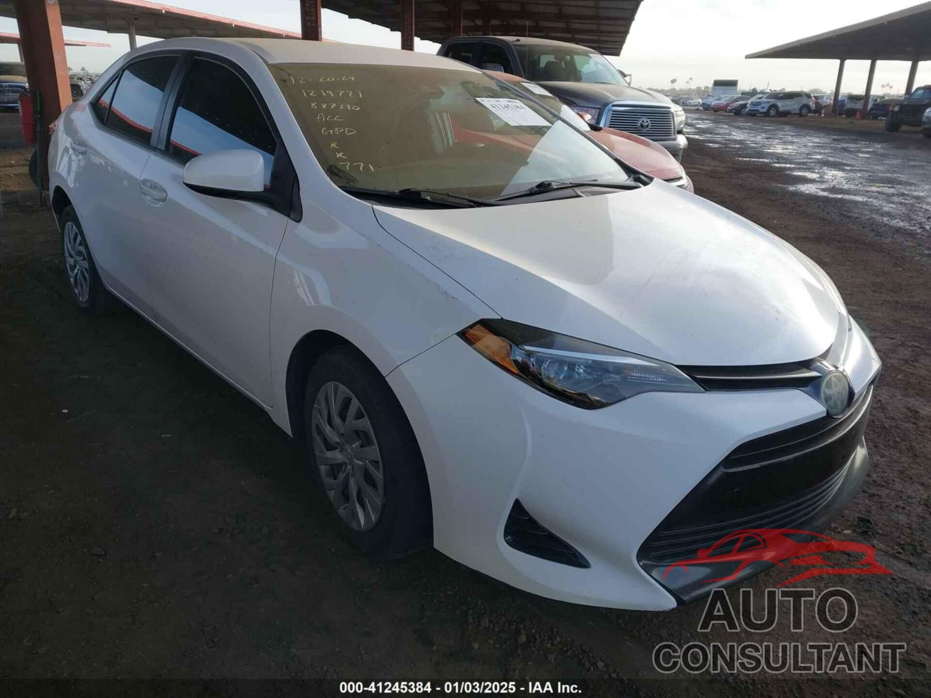 TOYOTA COROLLA 2018 - 2T1BURHE4JC053406