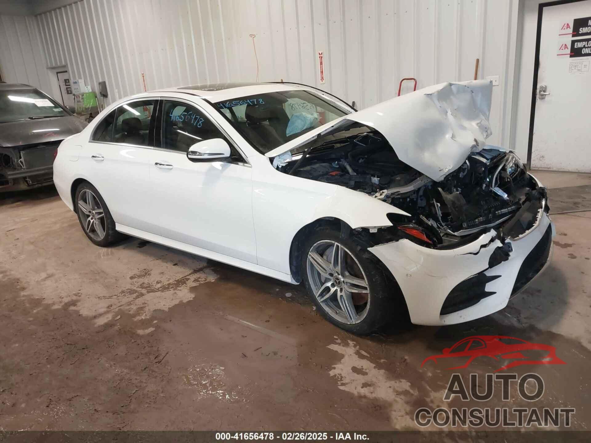 MERCEDES-BENZ E 300 2017 - WDDZF4KB3HA233328