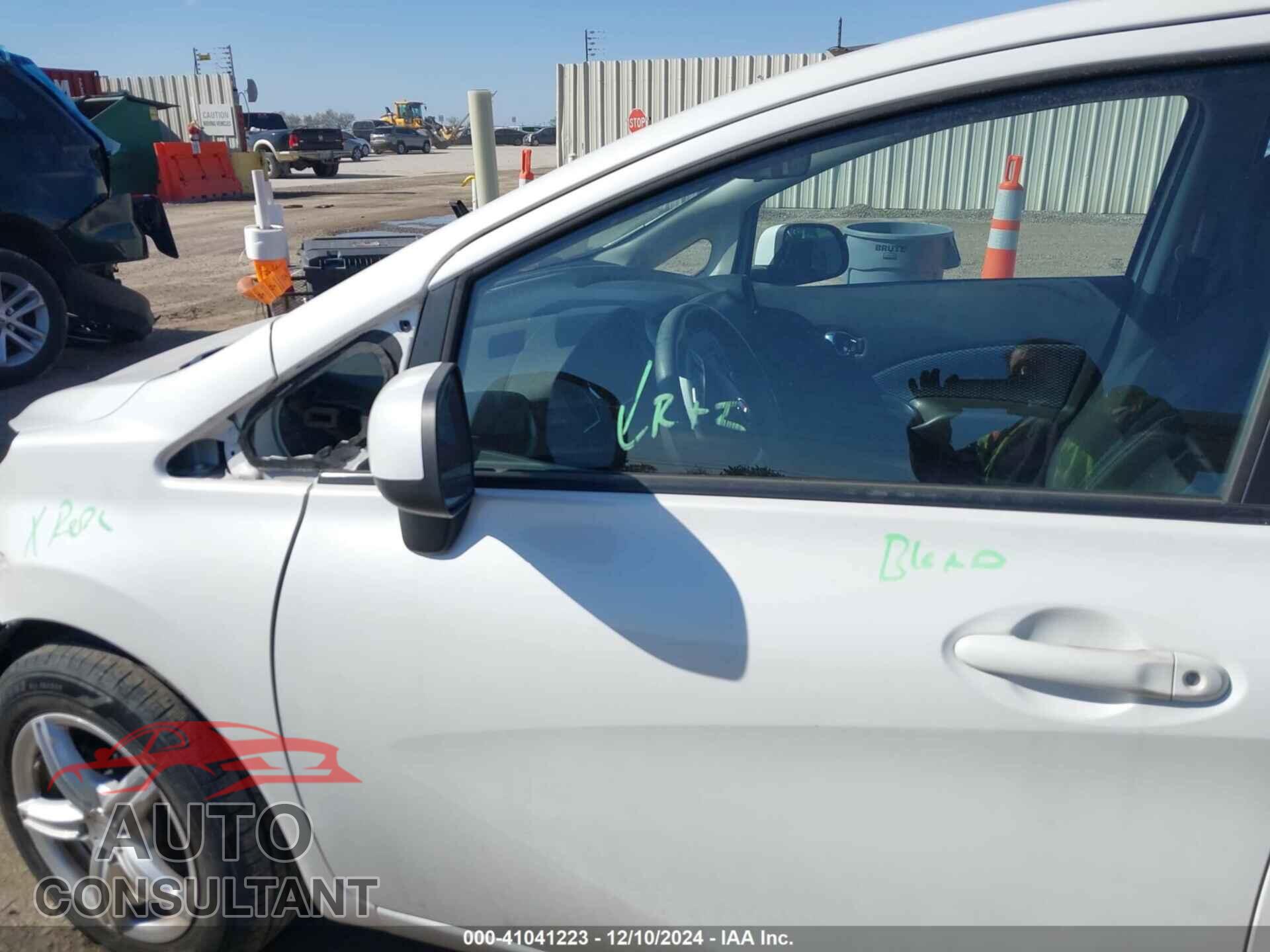 NISSAN VERSA NOTE 2014 - 3N1CE2CP2EL414851