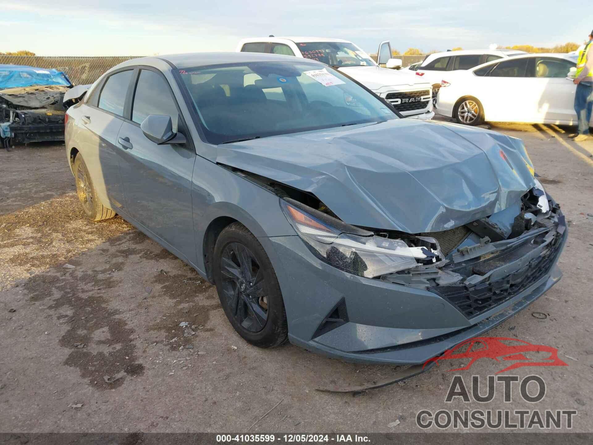 HYUNDAI ELANTRA 2022 - KMHLM4AG7NU295114