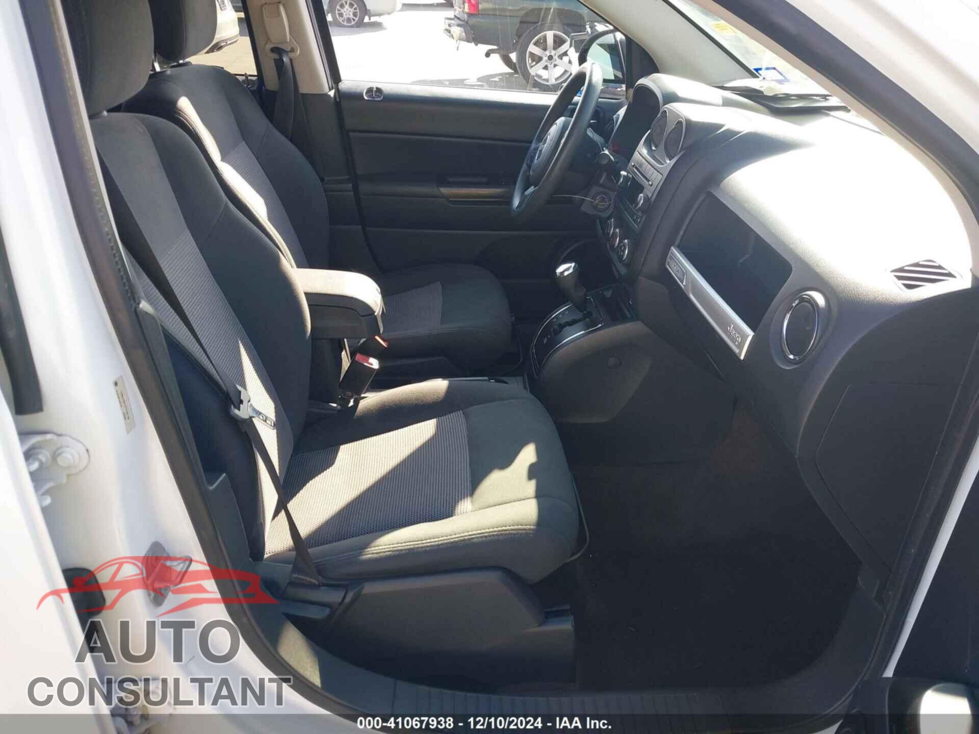 JEEP COMPASS 2015 - 1C4NJCBA7FD249746