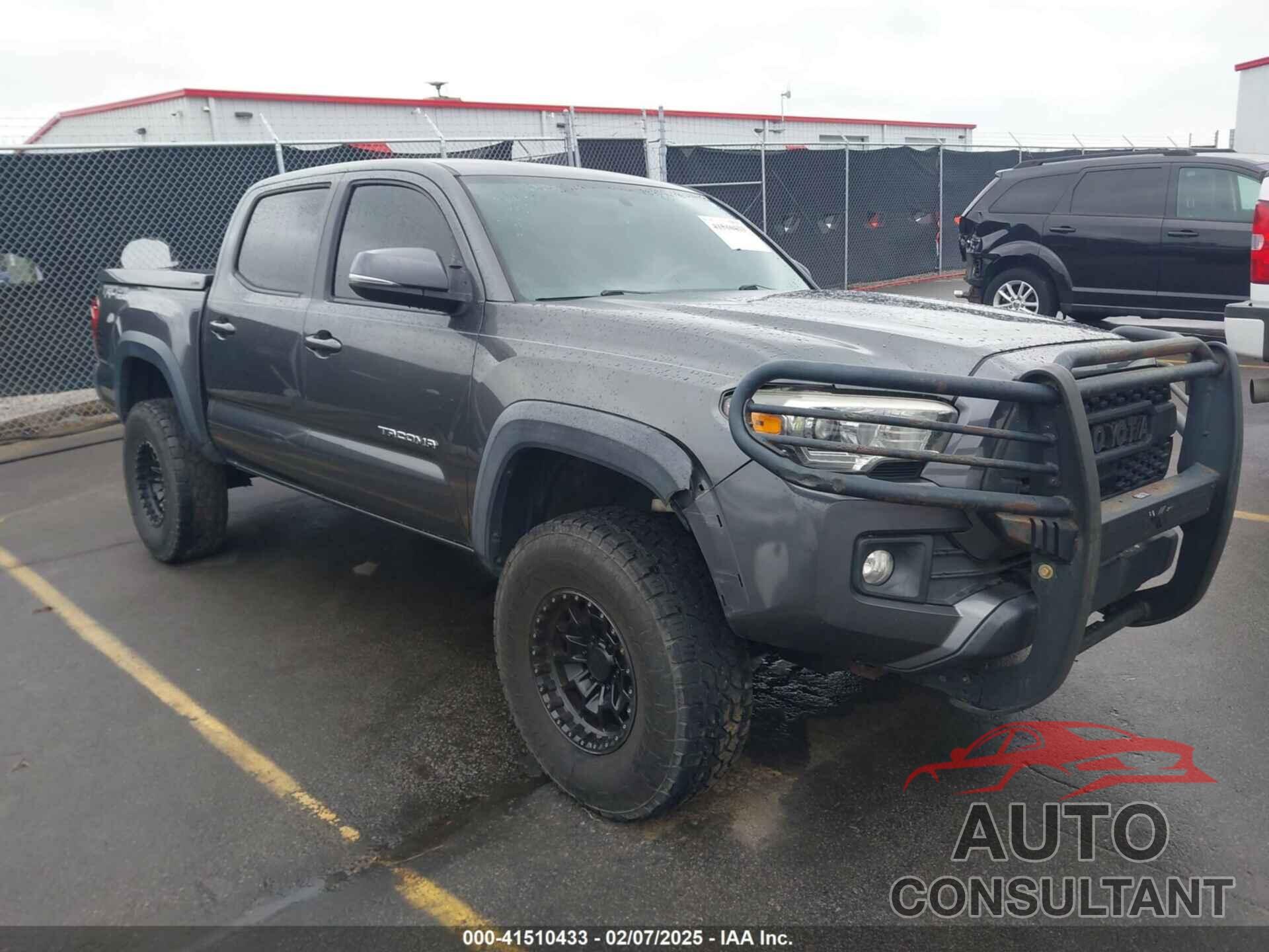 TOYOTA TACOMA 2016 - 3TMAZ5CN2GM016383
