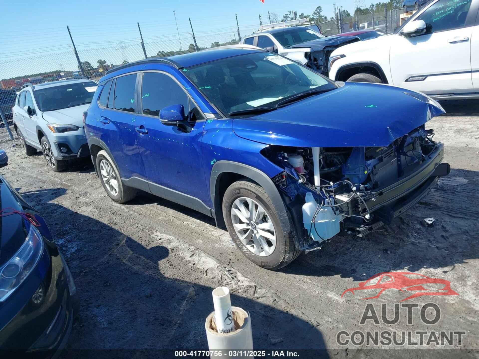 TOYOTA COROLLA CROSS 2023 - 7MUBAAAG5PV068752