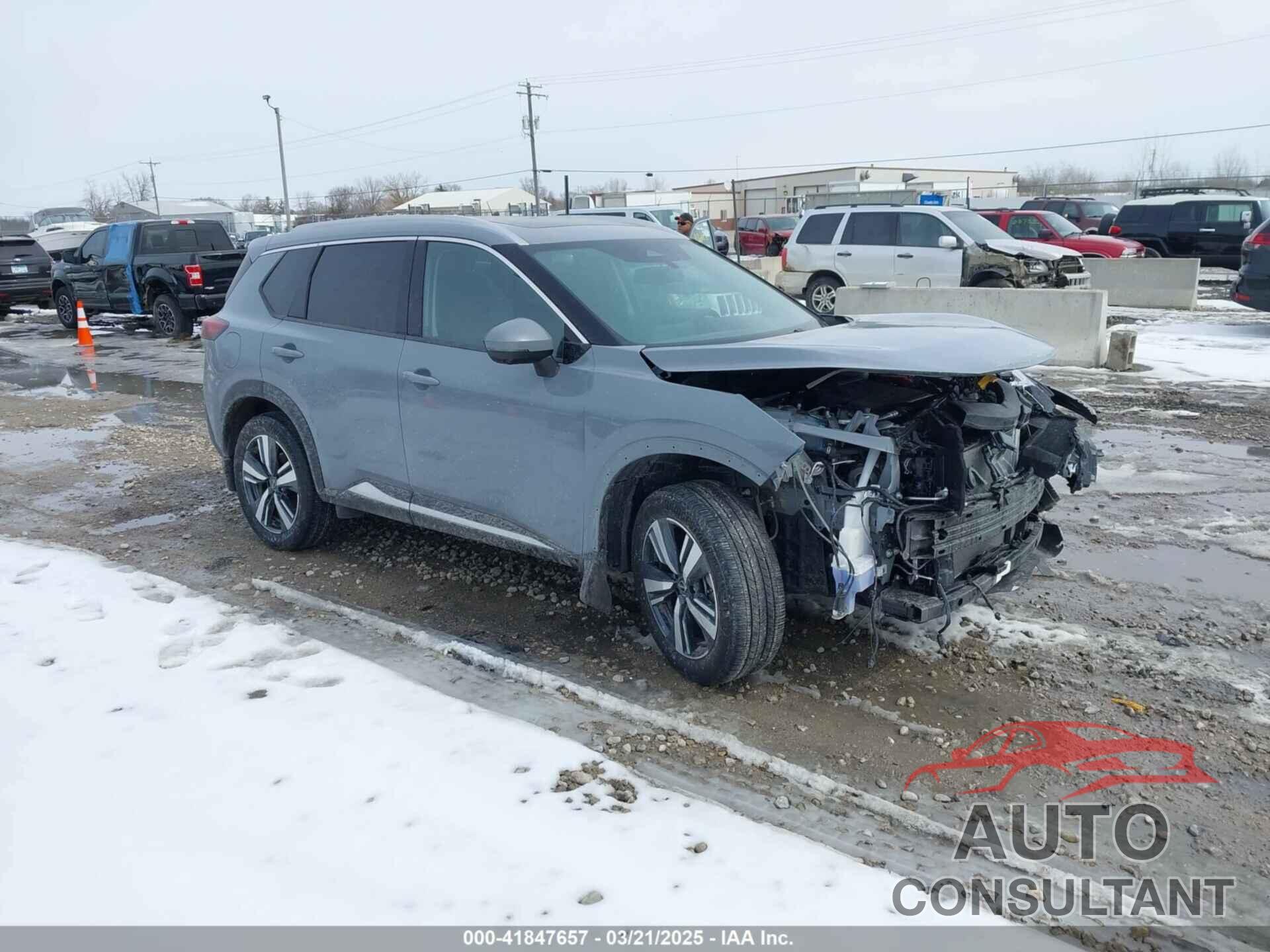 NISSAN ROGUE 2023 - 5N1BT3CB9PC867576