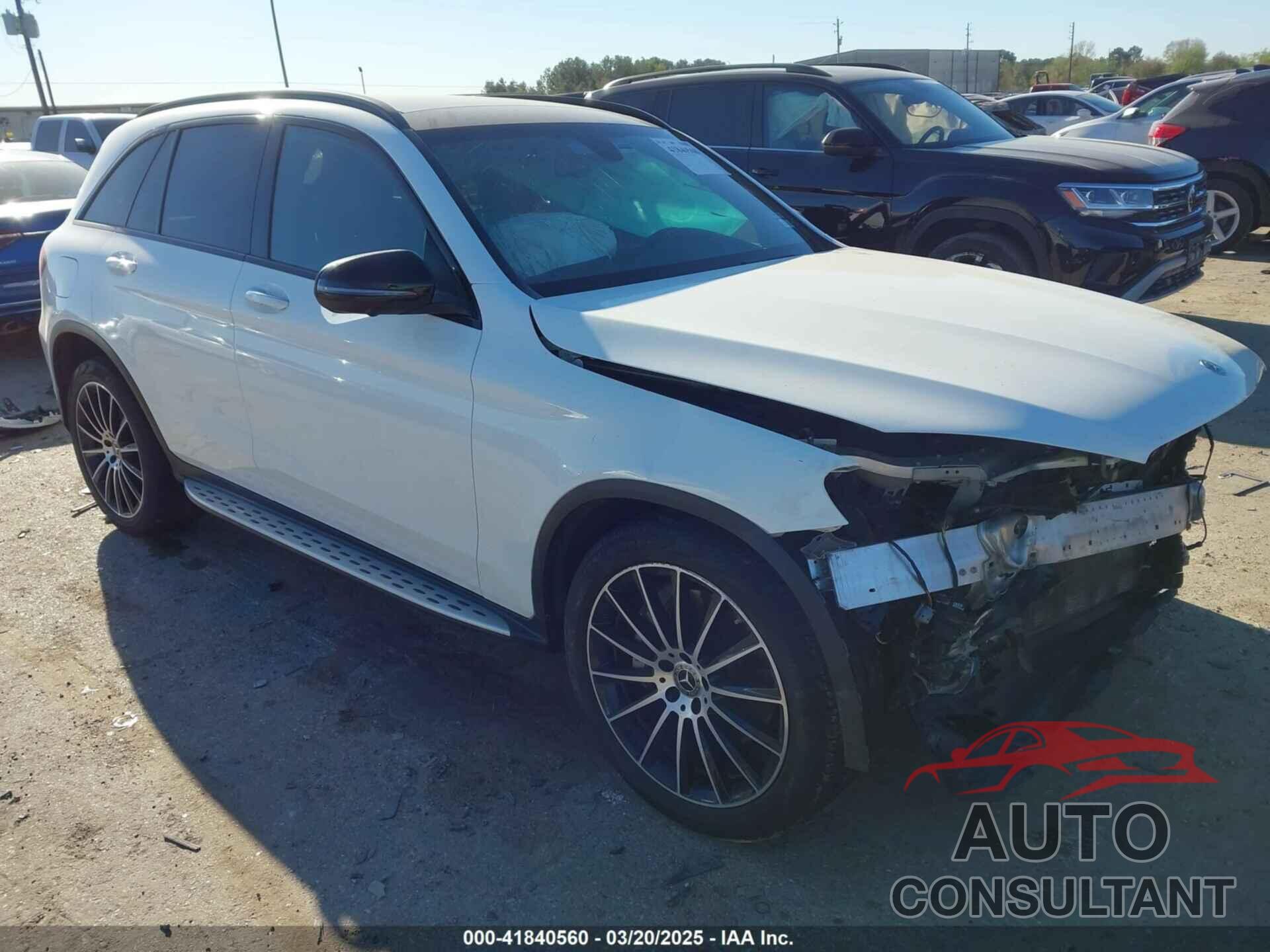 MERCEDES-BENZ GLC 300 2019 - WDC0G4KB1KV151611
