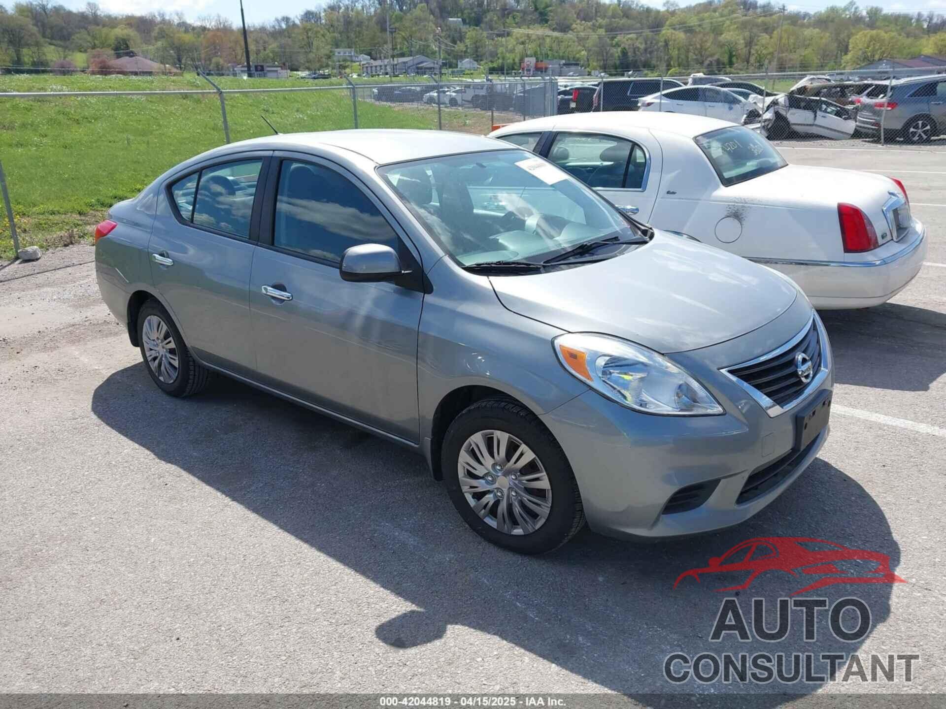 NISSAN VERSA 2012 - 3N1CN7AP7CL921404