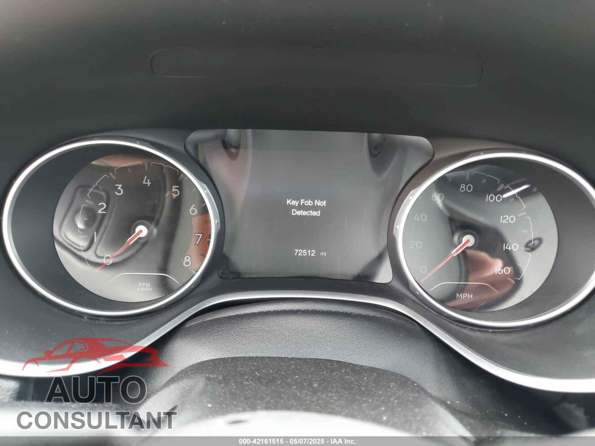 JEEP COMPASS 2018 - 3C4NJCCB4JT329208