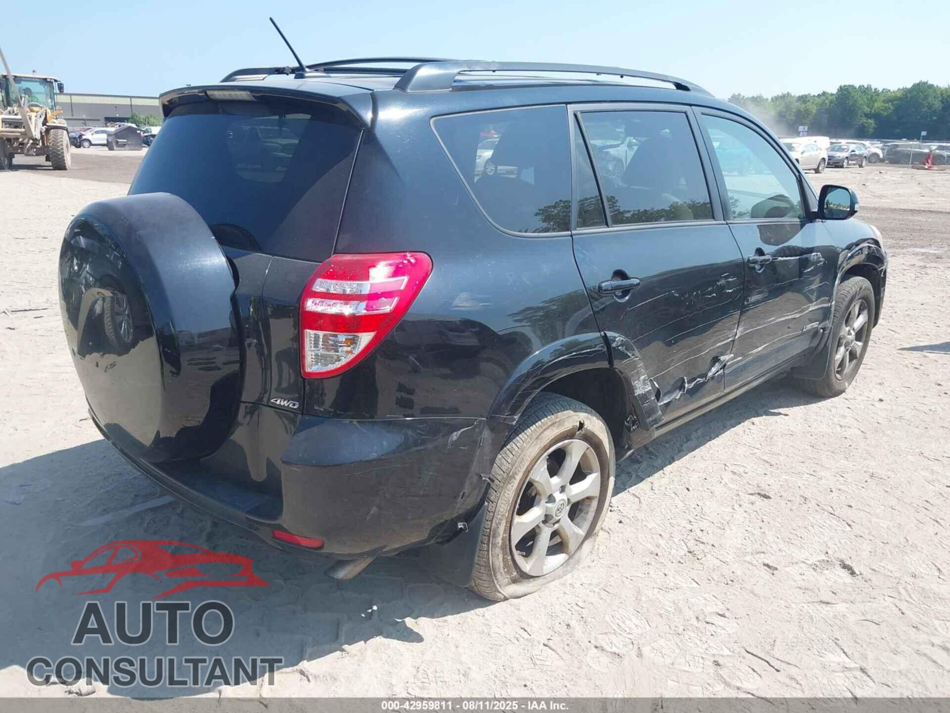 TOYOTA RAV4 2011 - 2T3DF4DV2BW113265