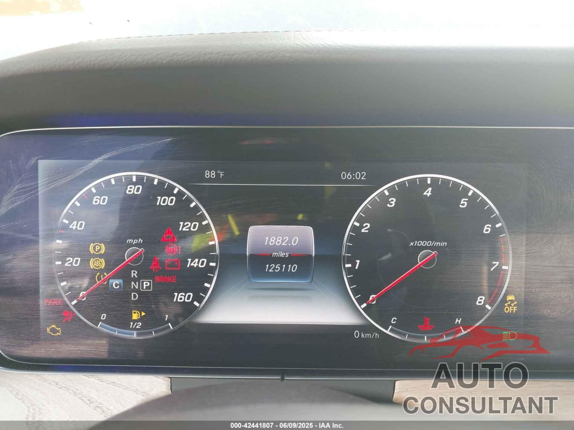 MERCEDES-BENZ E 400 2018 - WDD1J6GB3JF023644