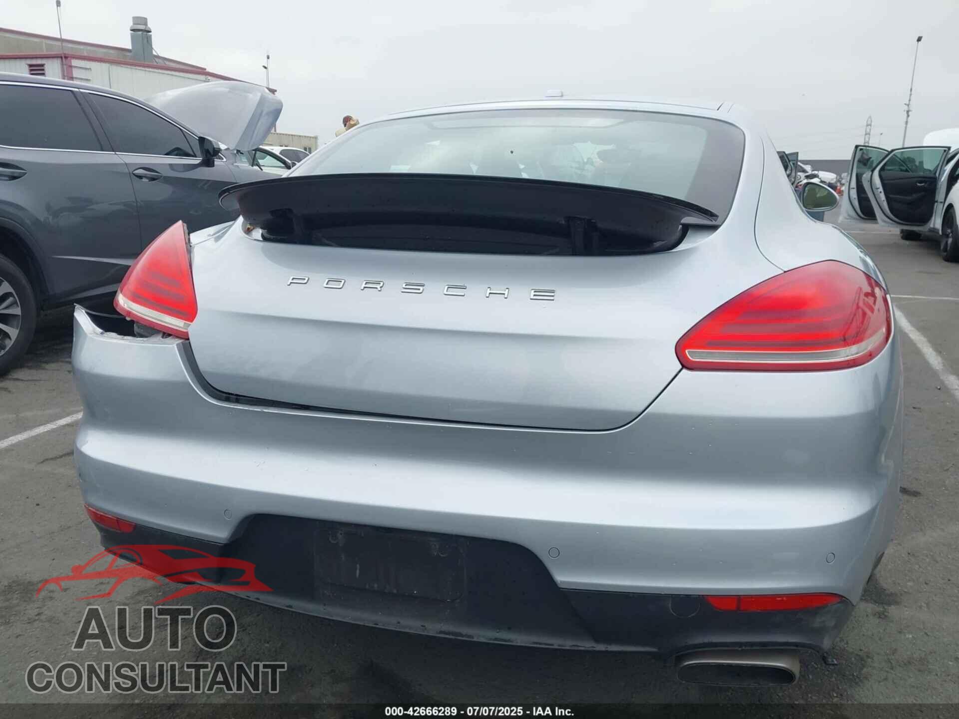 PORSCHE PANAMERA 2016 - WP0AA2A72GL001734