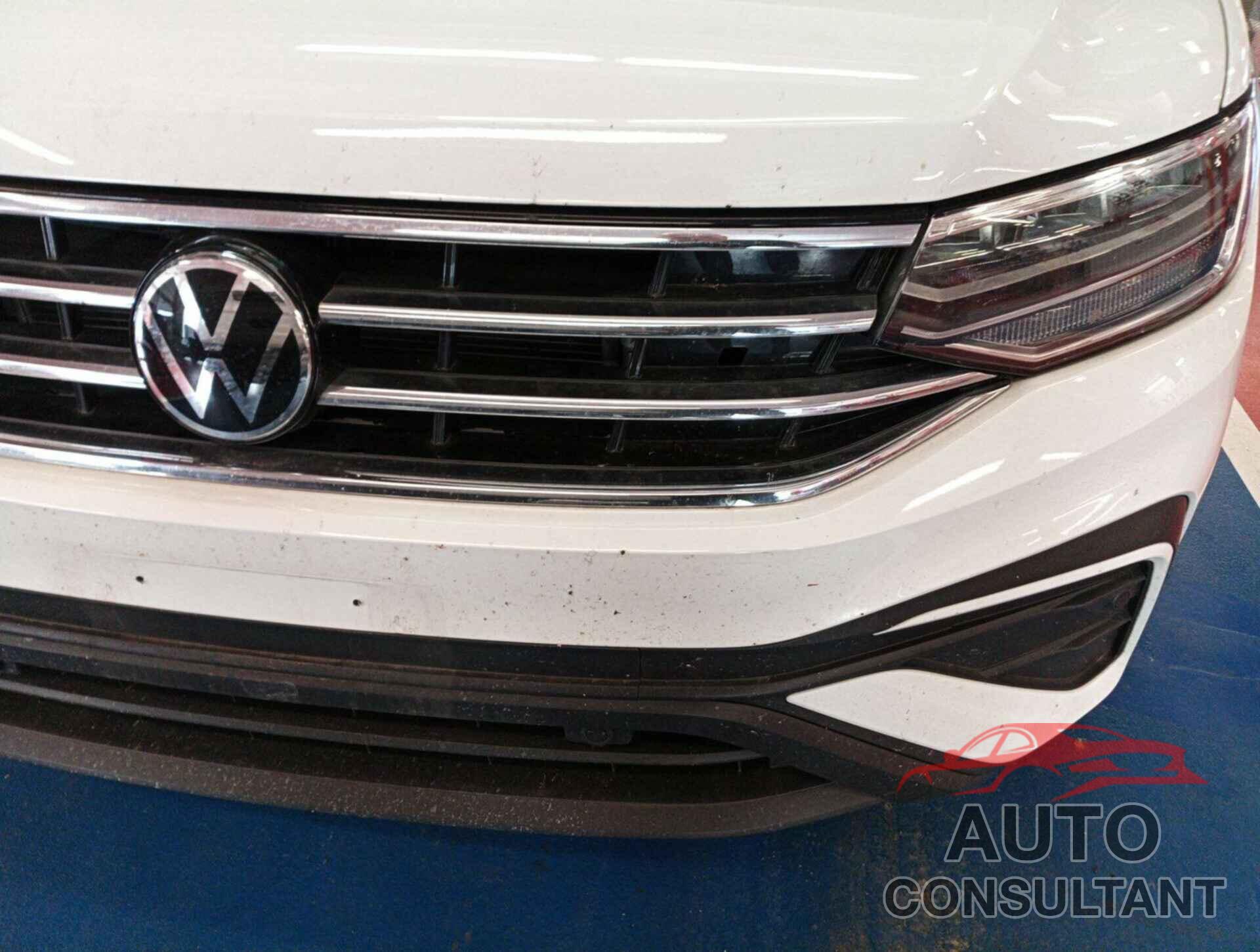 VOLKSWAGEN TIGUAN 2024 - 3VV3B7AX0RM082514