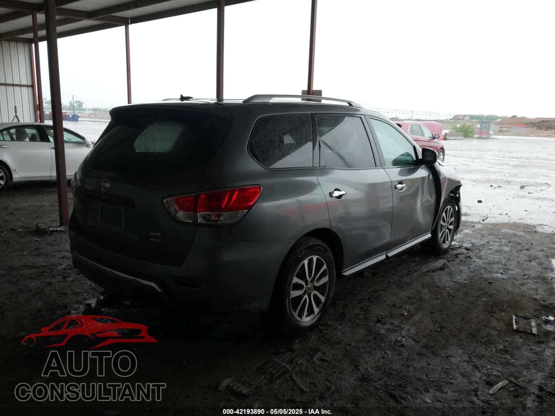 NISSAN PATHFINDER 2015 - 5N1AR2MM2FC652995