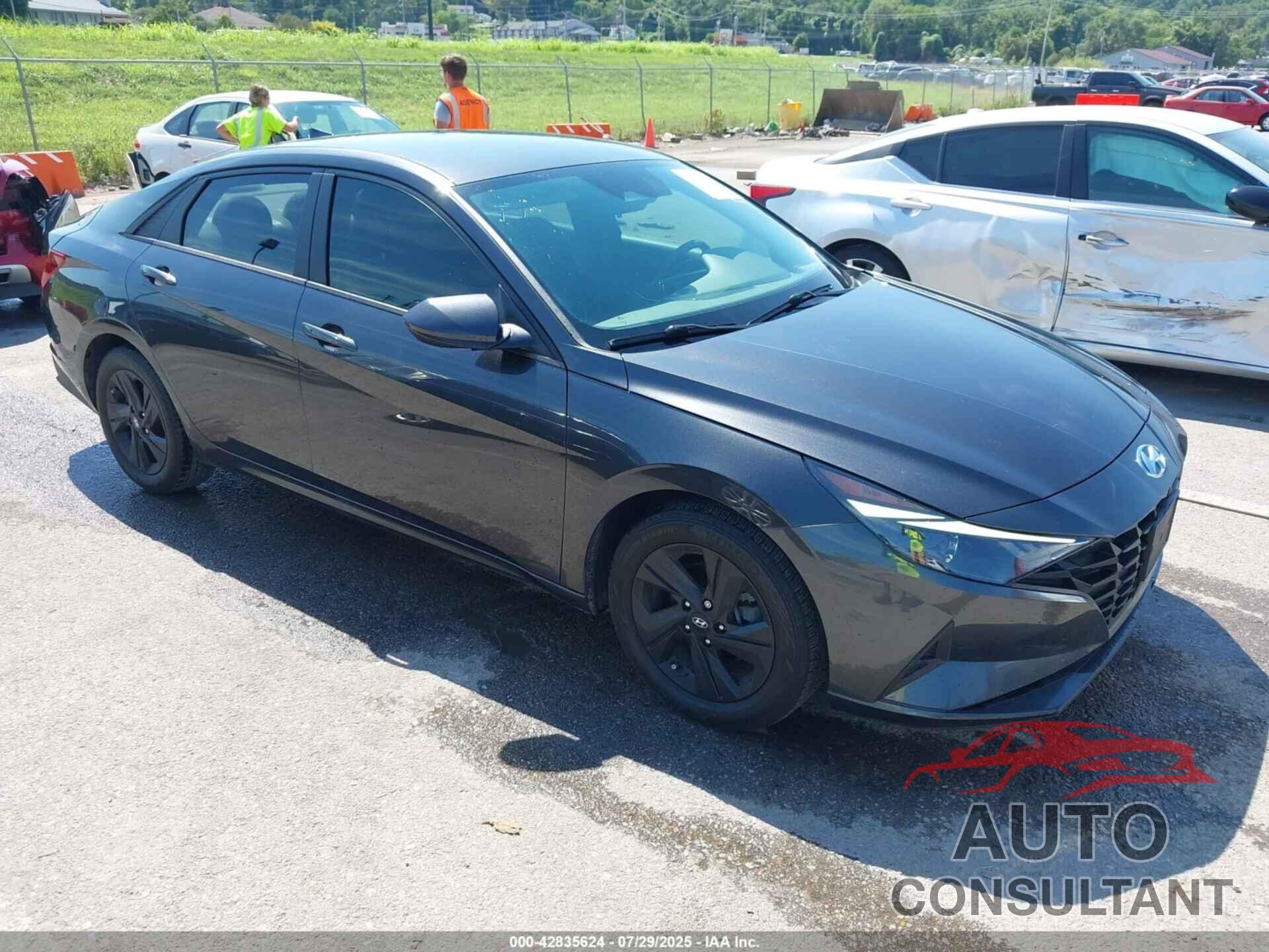 HYUNDAI ELANTRA 2022 - 5NPLS4AG8NH059320