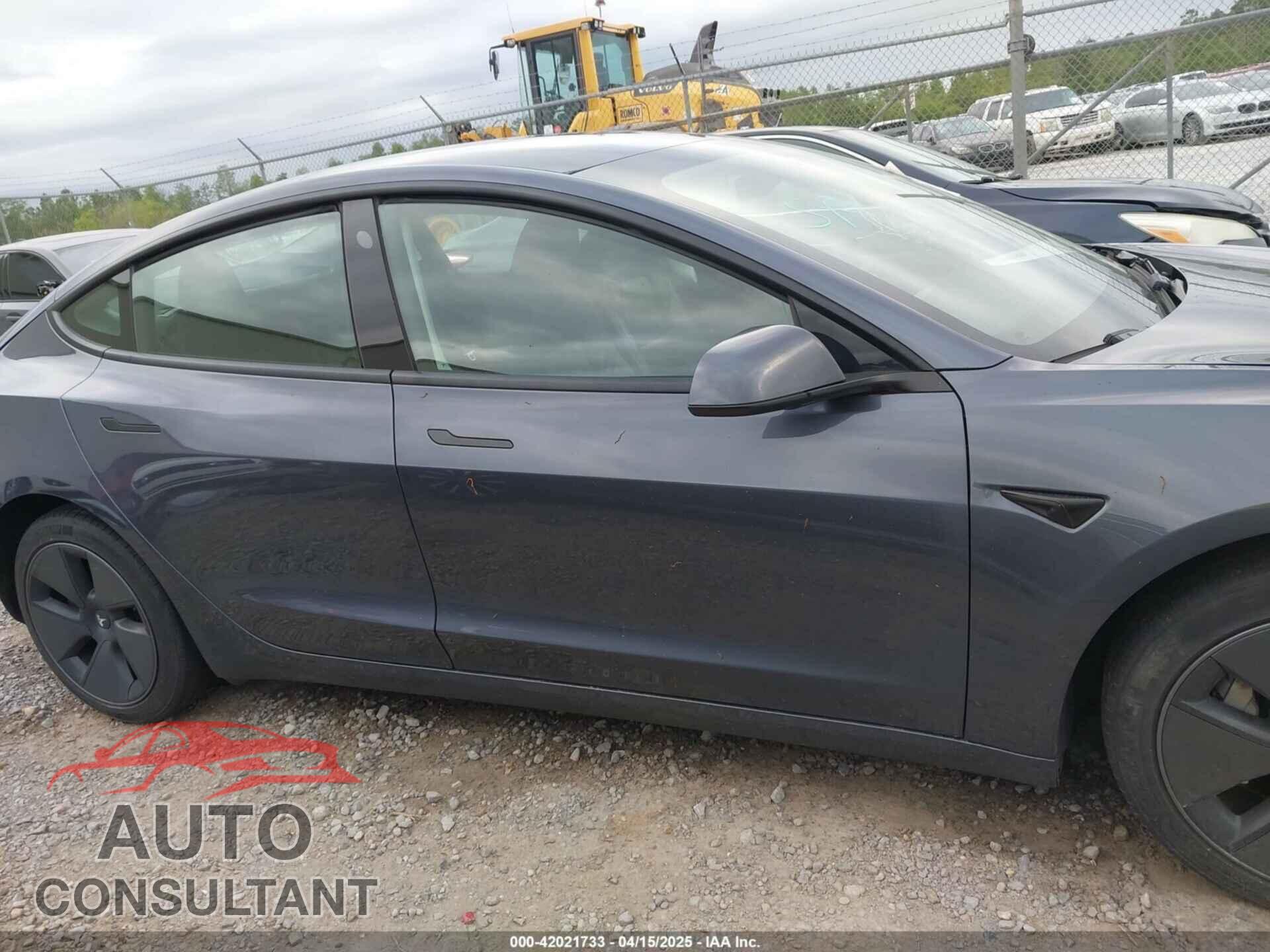 TESLA MODEL 3 2023 - 5YJ3E1EA4PF605513