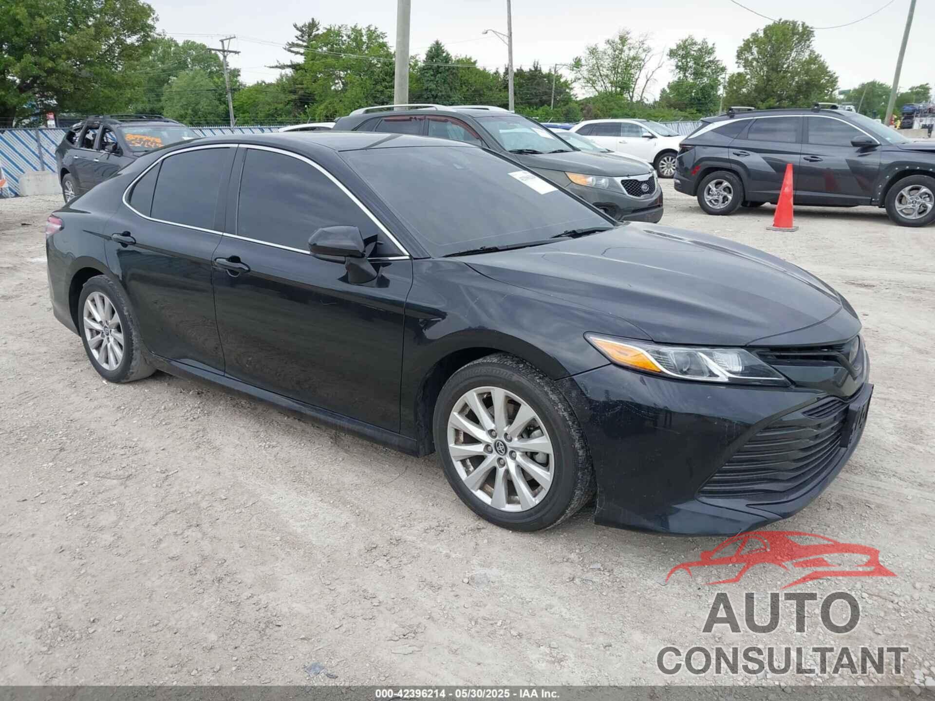 TOYOTA CAMRY 2019 - 4T1B11HK8KU258114