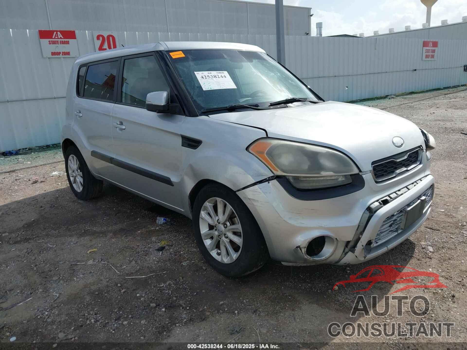 KIA SOUL 2013 - KNDJT2A69D7521001