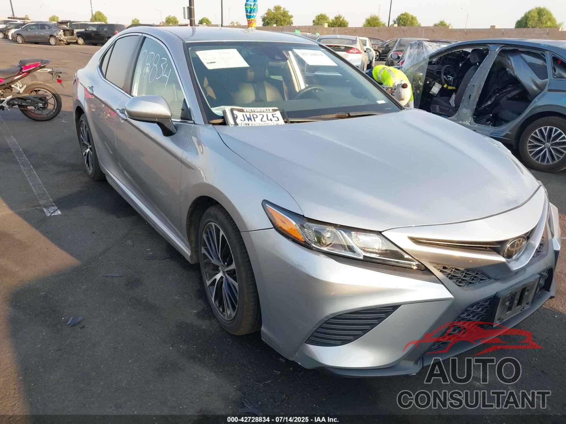 TOYOTA CAMRY 2020 - 4T1G11AK5LU507583