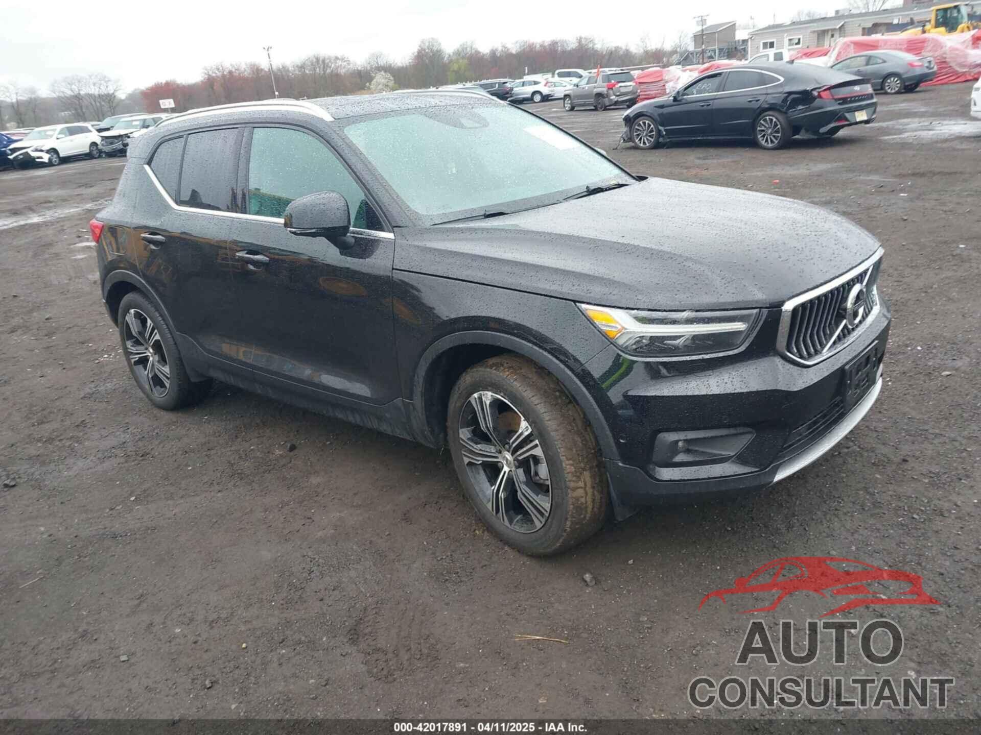 VOLVO XC40 2021 - YV4162UL2M2457905
