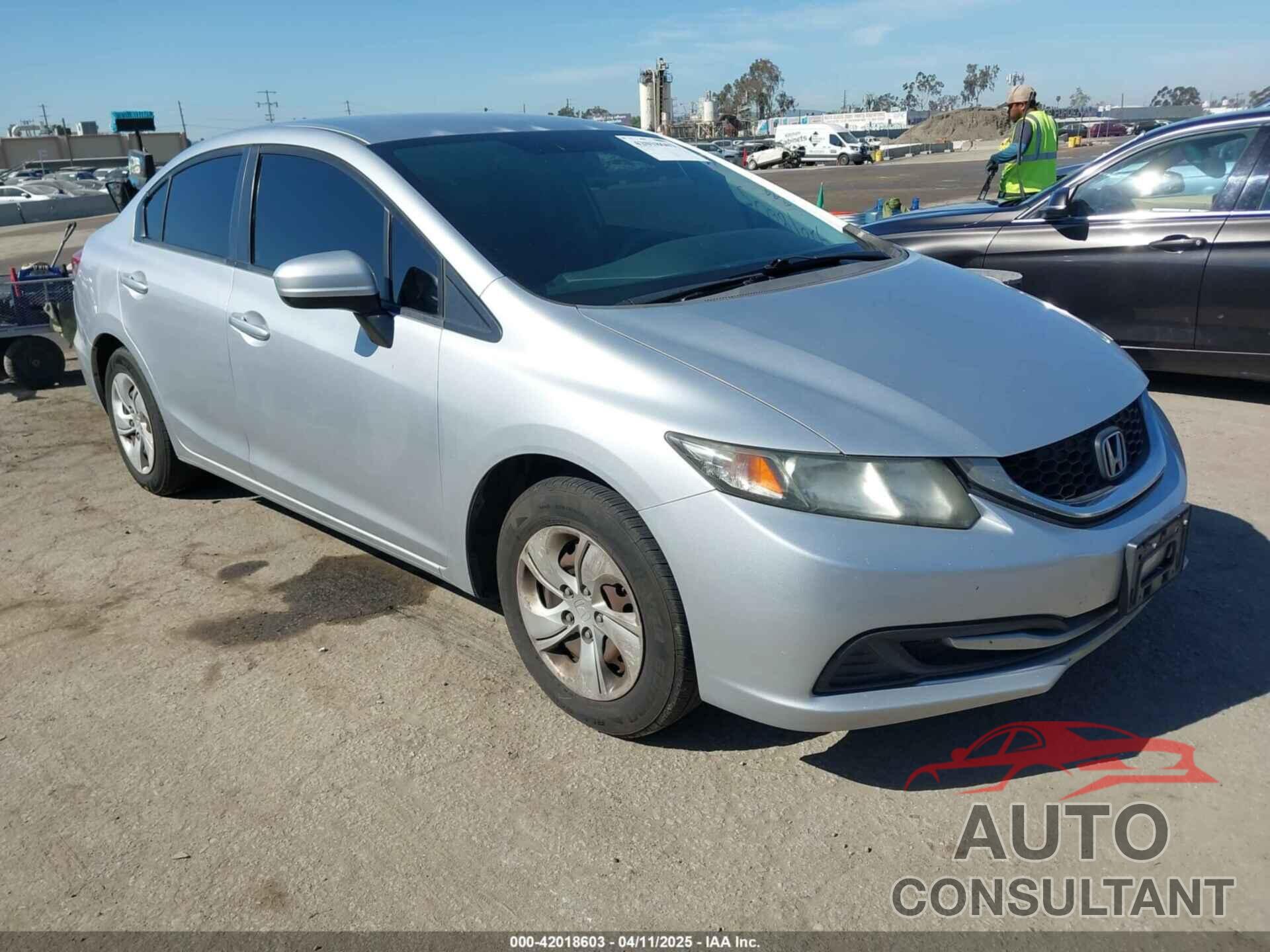 HONDA CIVIC 2015 - 2HGFB2F58FH540172
