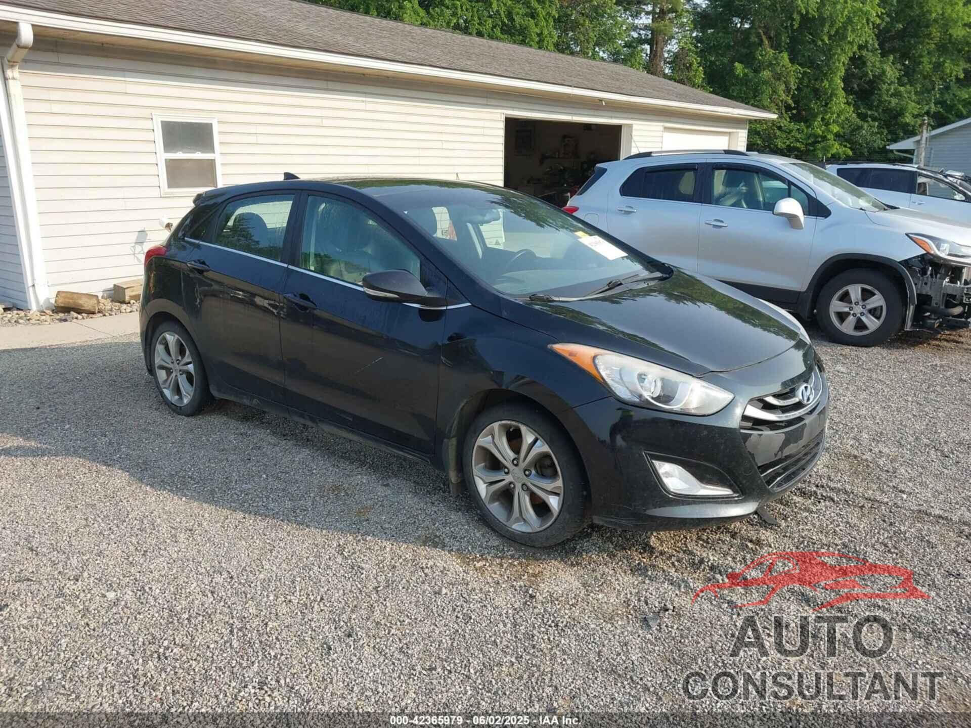 HYUNDAI ELANTRA GT 2013 - KMHD35LE7DU061319