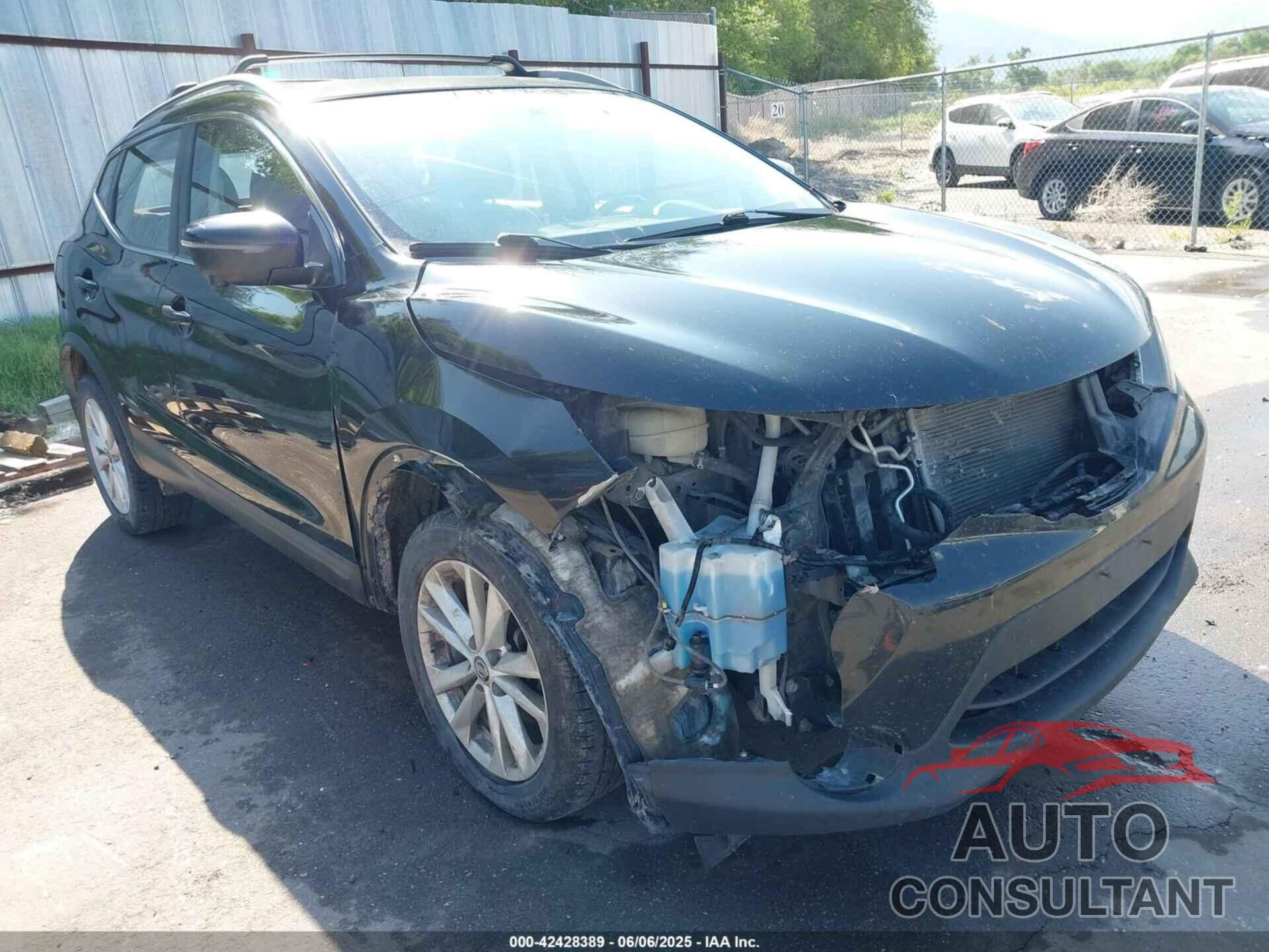 NISSAN ROGUE SPORT 2017 - JN1BJ1CRXHW116369
