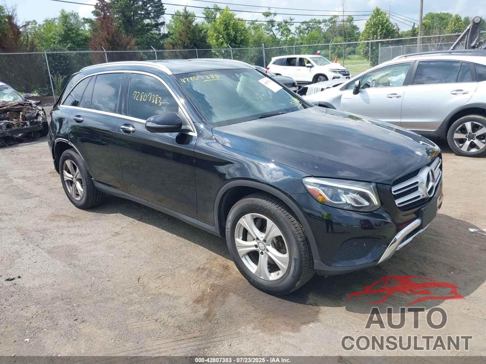 MERCEDES-BENZ GLC 300 2017 - WDC0G4KB7HF135724