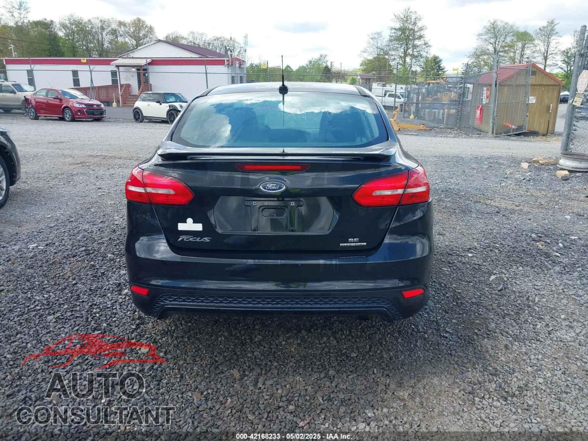 FORD FOCUS 2015 - 1FADP3F24FL361090