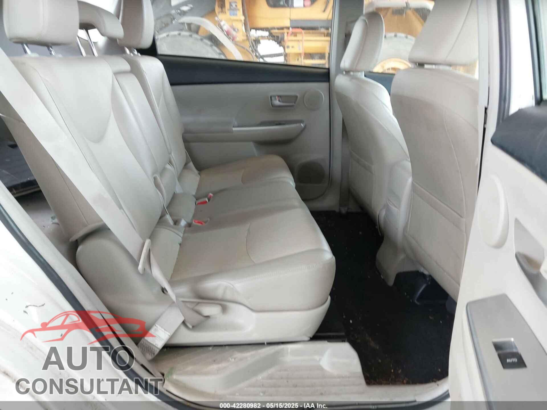 TOYOTA PRIUS V 2013 - JTDZN3EU2D3222789