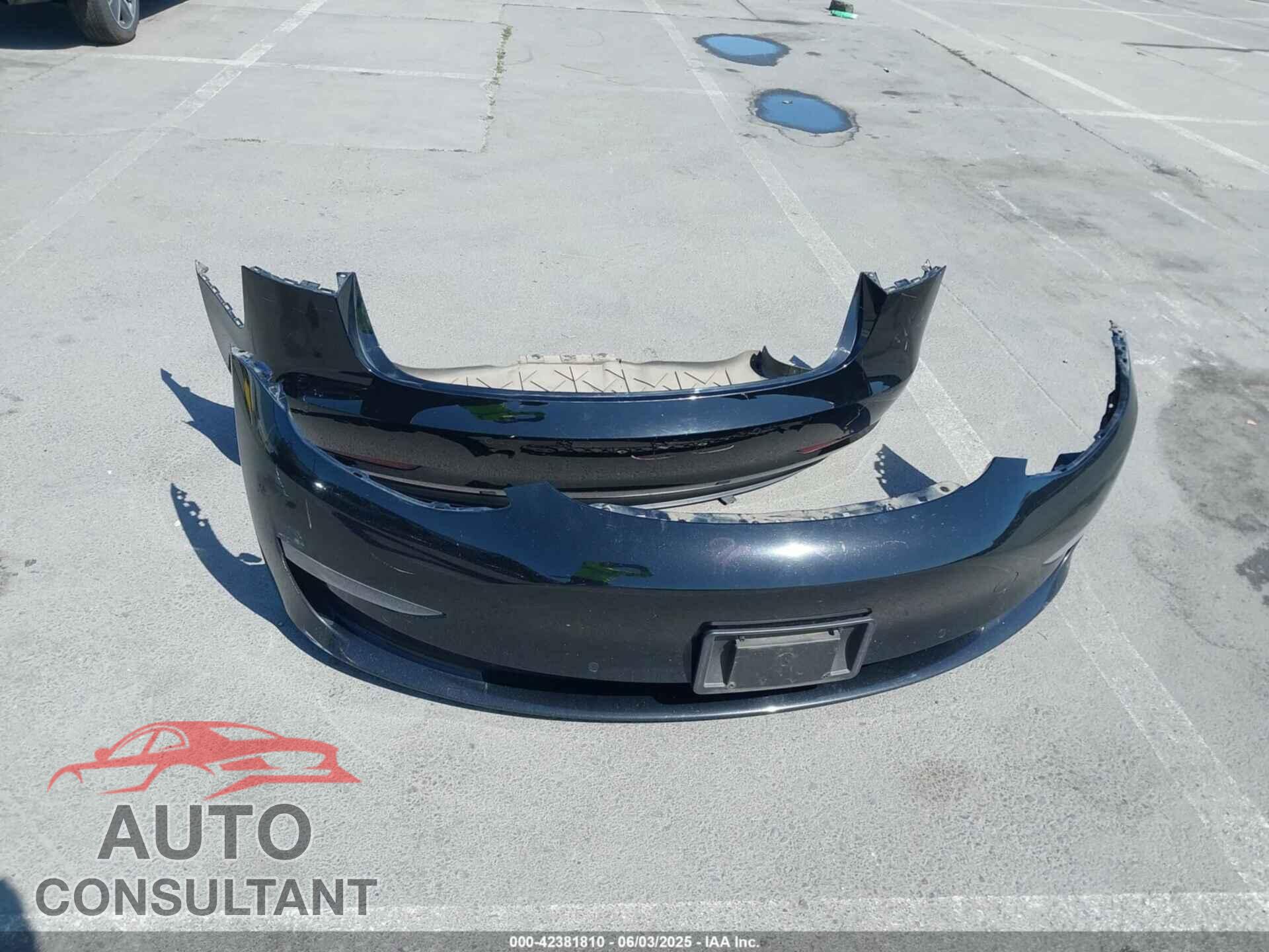 TESLA MODEL 3 2019 - 5YJ3E1EA7KF298184