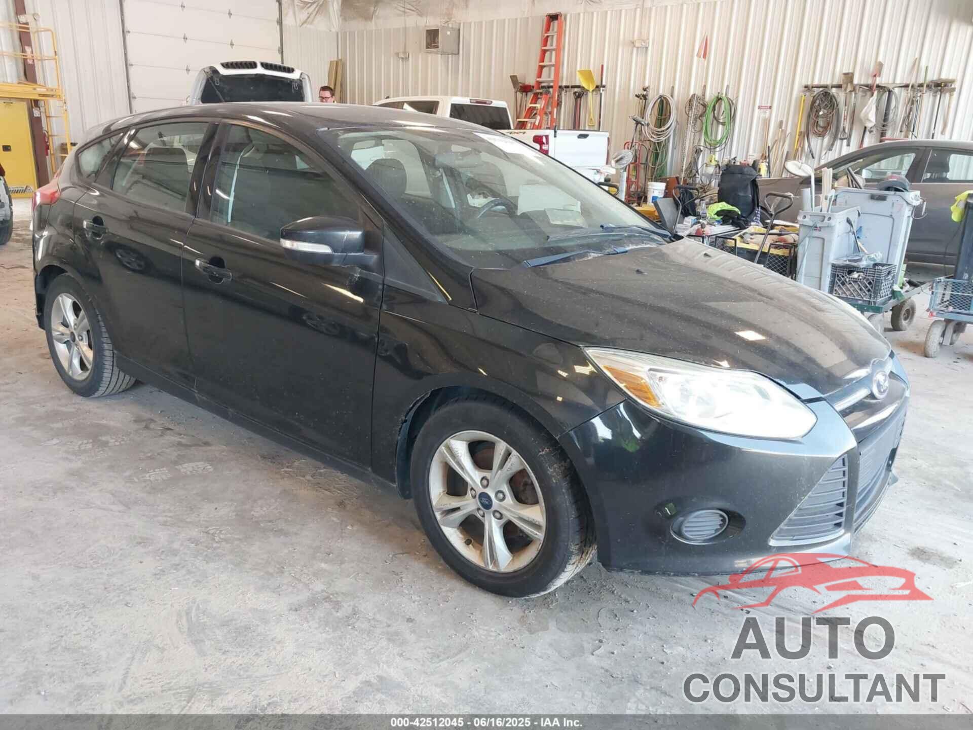 FORD FOCUS 2014 - 1FADP3K26EL187172